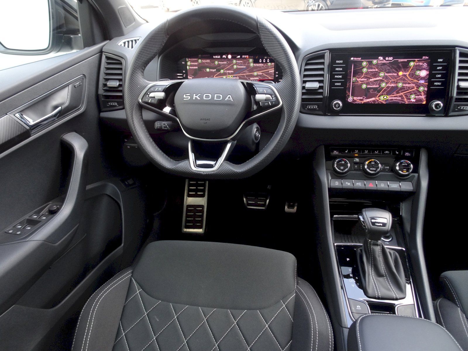 Škoda Karoq, 2.0TDI DSG 4x4 Sportline - fotka 5