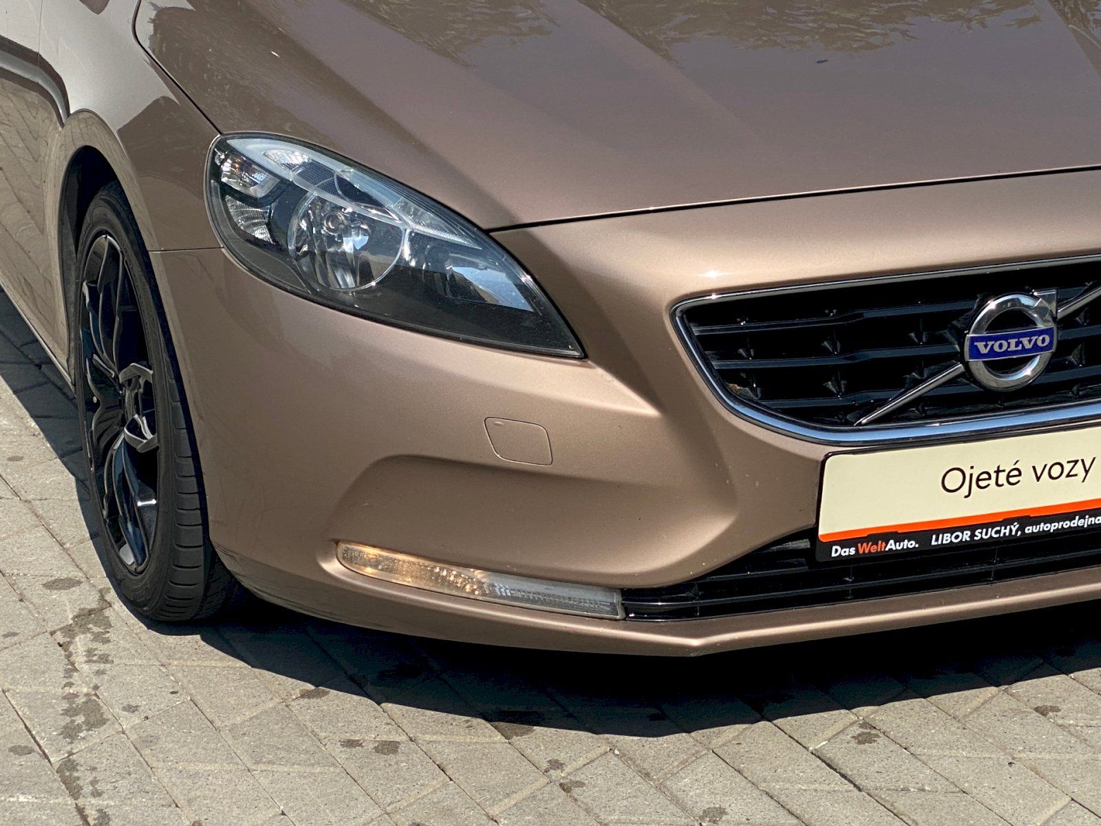 Volvo V40, 2. gen D2 1.6 84 kW Kinetic - fotka 6