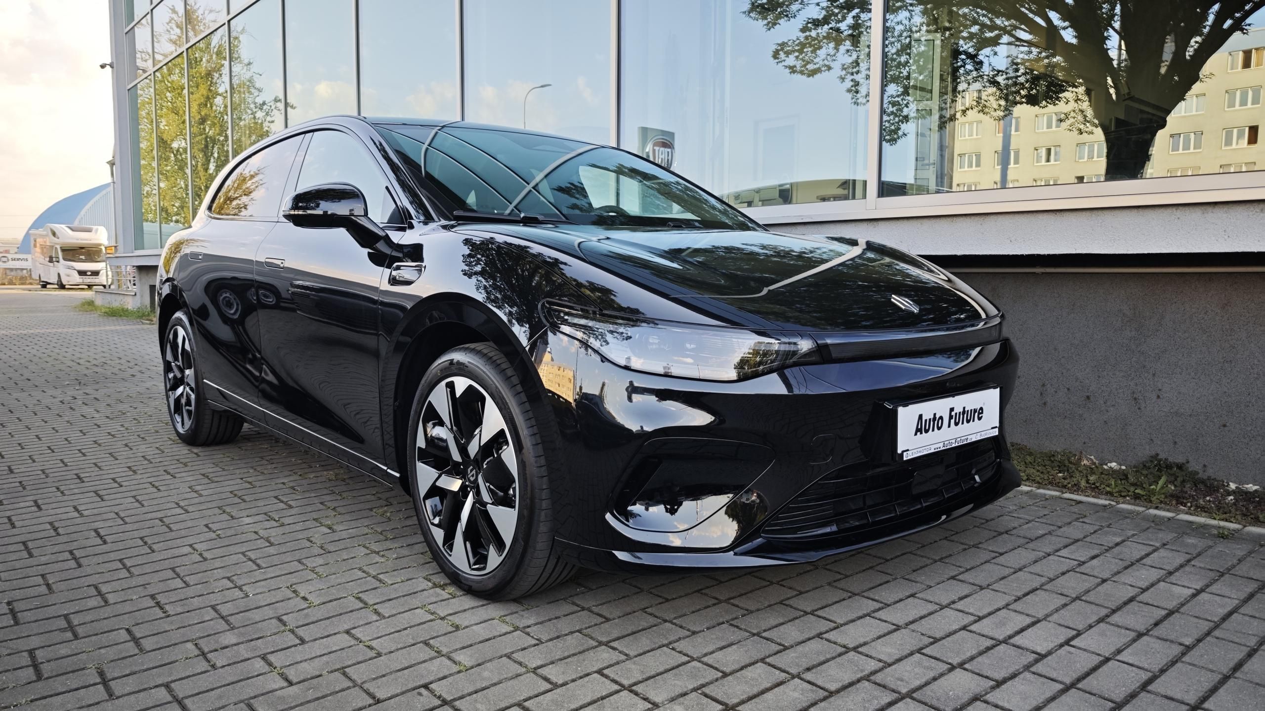 Leapmotor B05, Design 67kW EV - fotka 3