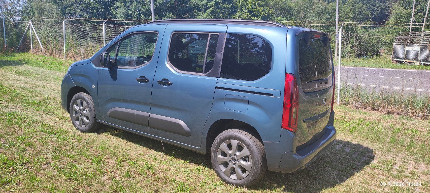 Opel Combo, EDITION PLUS 1.2 TURBO 81kW L1 - fotka 3