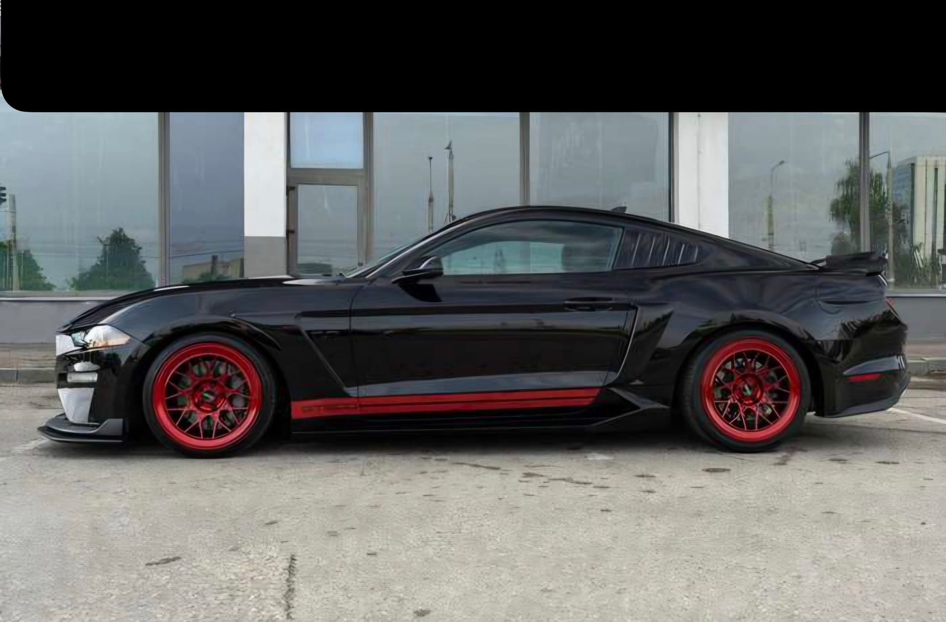 Ford Mustang, GT 5.0L - fotka 3