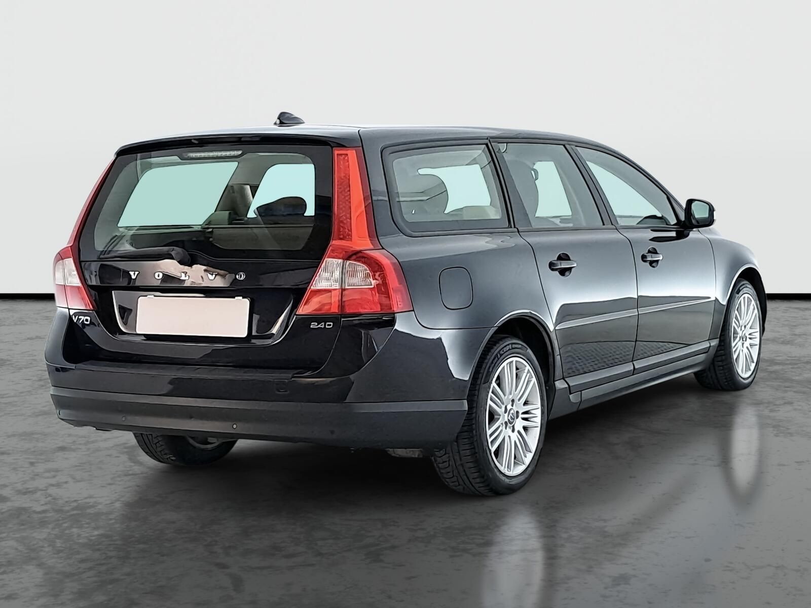 Volvo V70, 2.4 D, Automat, po STK - fotka 5