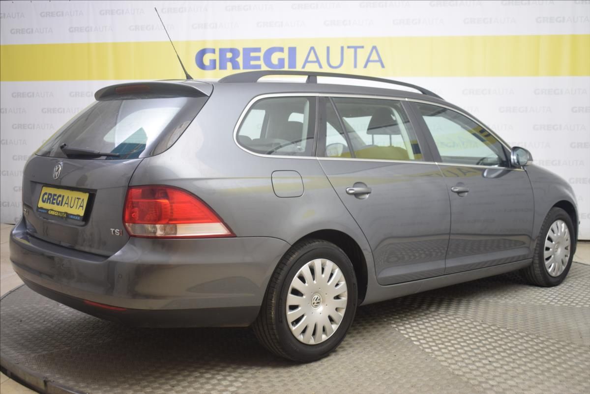 Volkswagen Golf, 1,4 TSi PO STK,SERVISOVÁNO - fotka 6