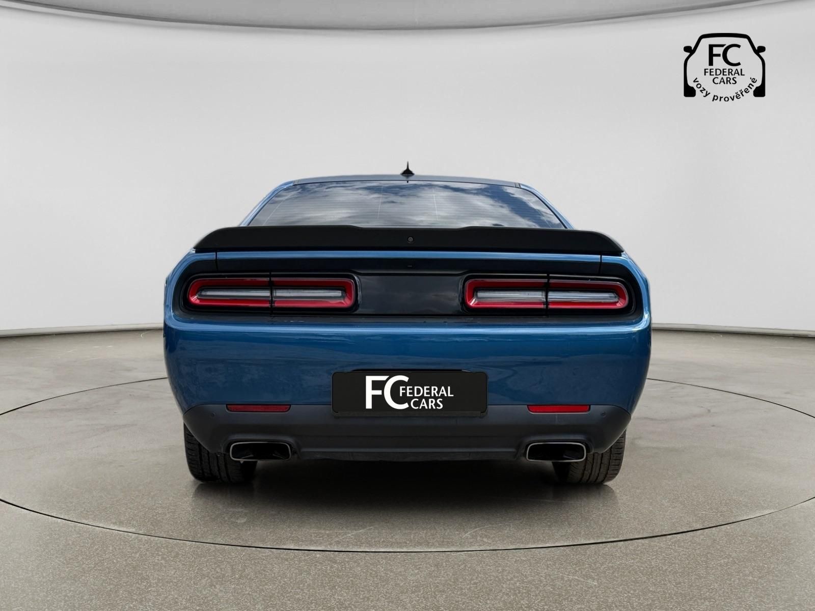Dodge Challenger, 5,7 L V8 HEMI - fotka 4