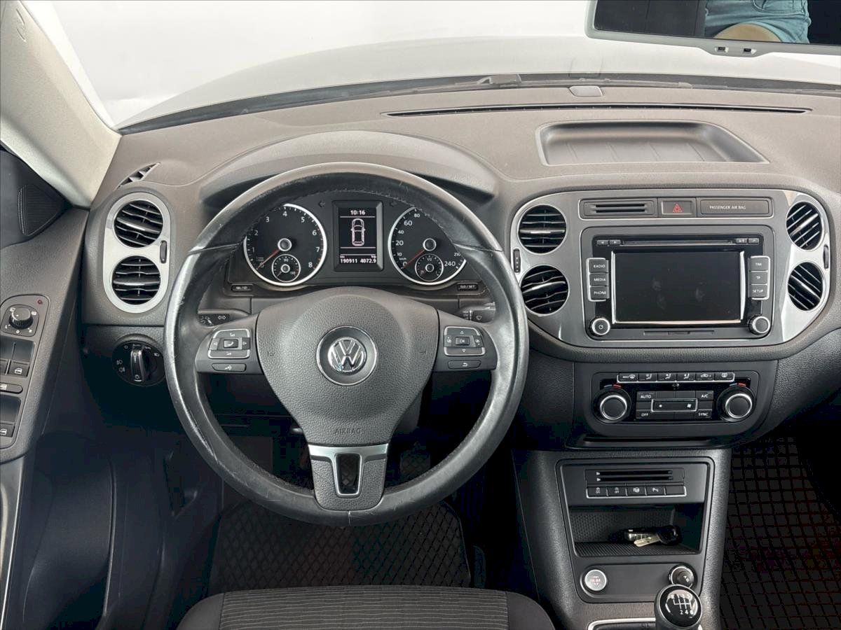 Volkswagen Tiguan, TSI90 kW Trendline - fotka 5