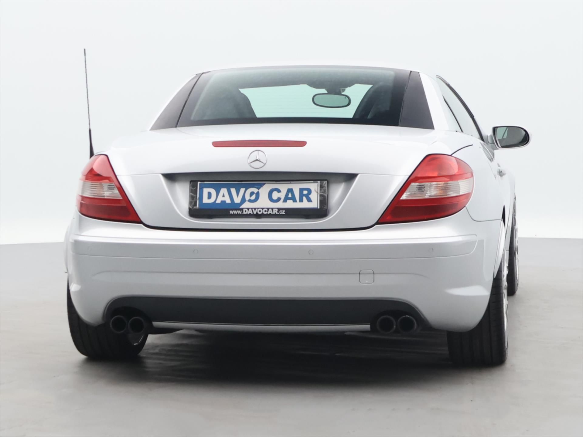 Mercedes-Benz SLK, 3.5 350 V6 200kW Serv.kniha - fotka 6