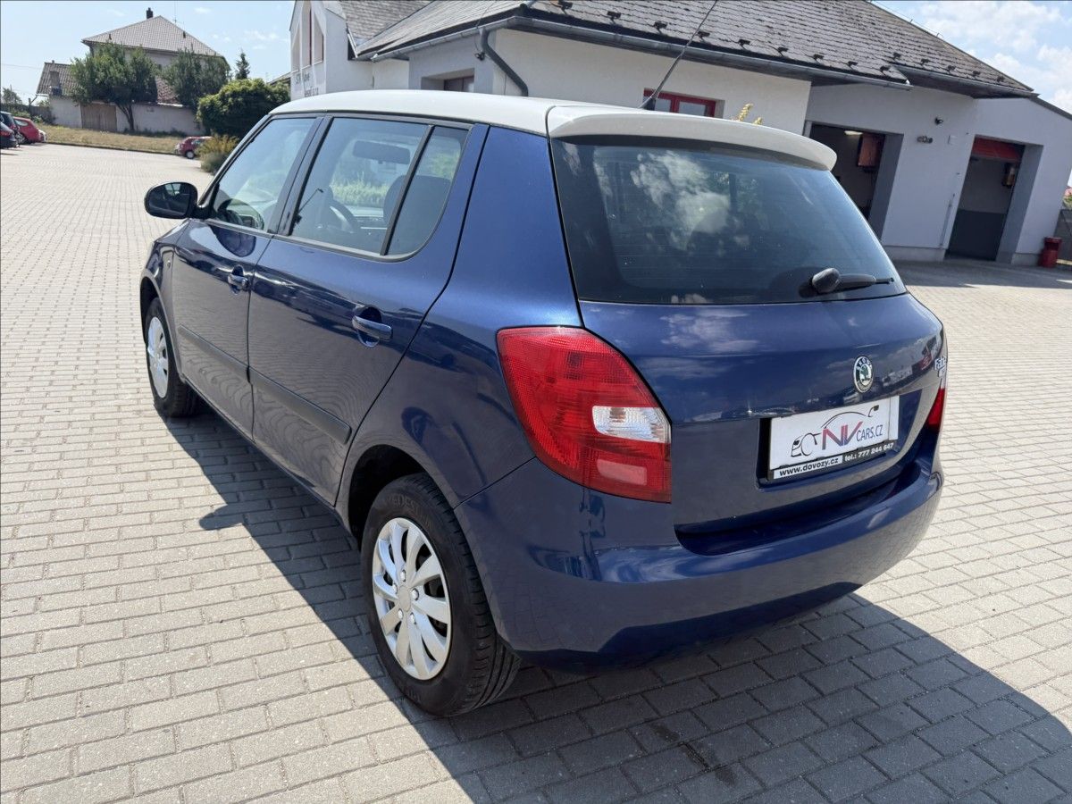 Škoda Fabia, 1,4 i 16v Klima, po STK - fotka 3