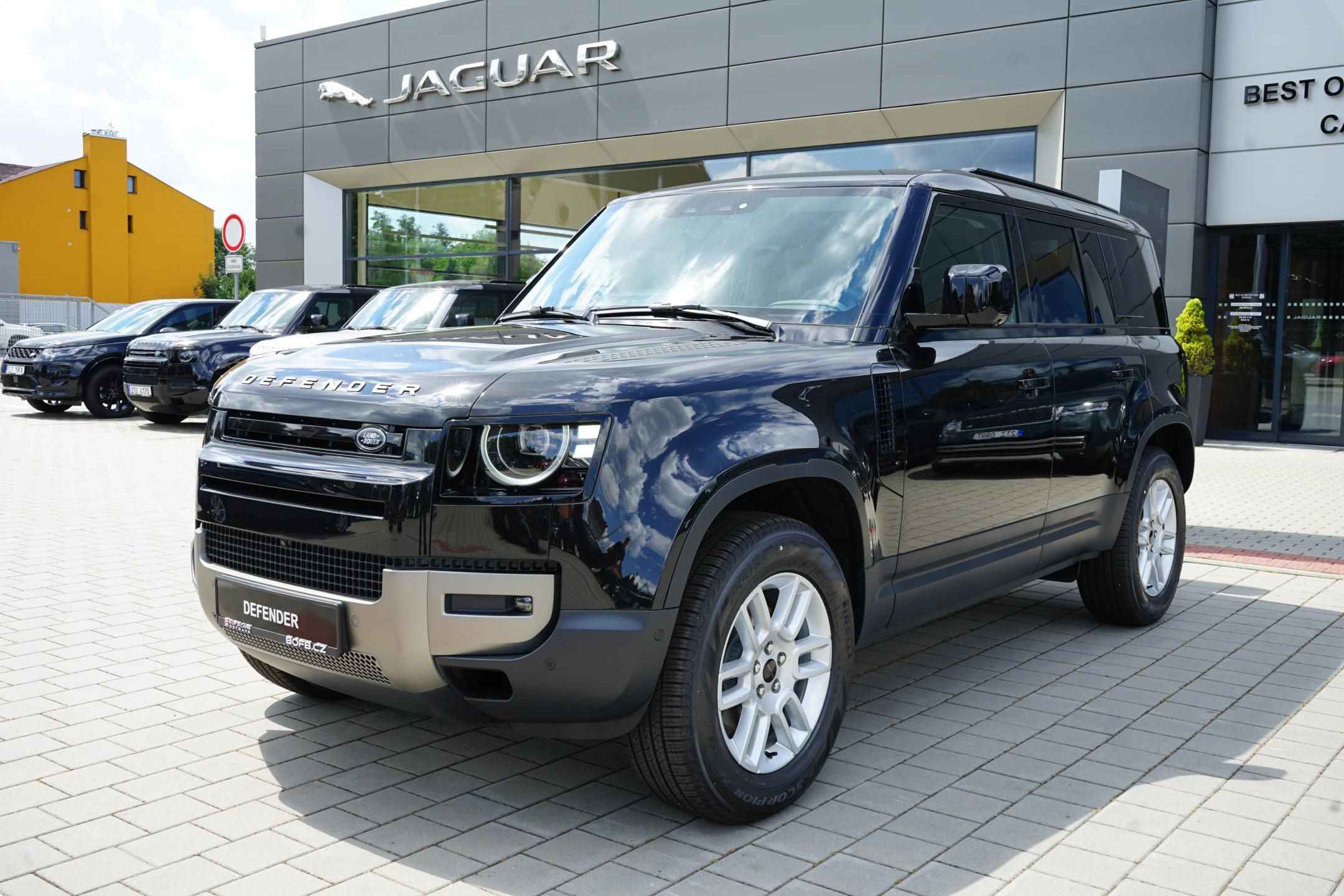 Land Rover Defender, 110 3,0 S D200 - fotka 4