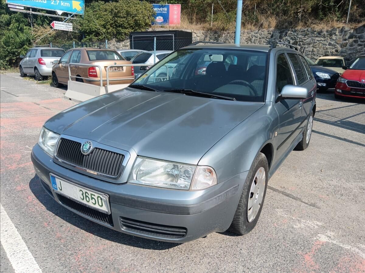 Škoda Octavia, 1,9 TDi  Advance - fotka 3