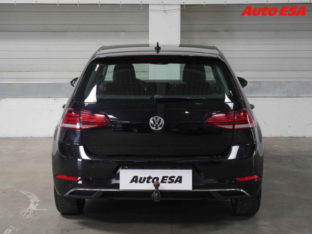 Volkswagen Golf, 1.0 TSi,Comfortline - fotka 5