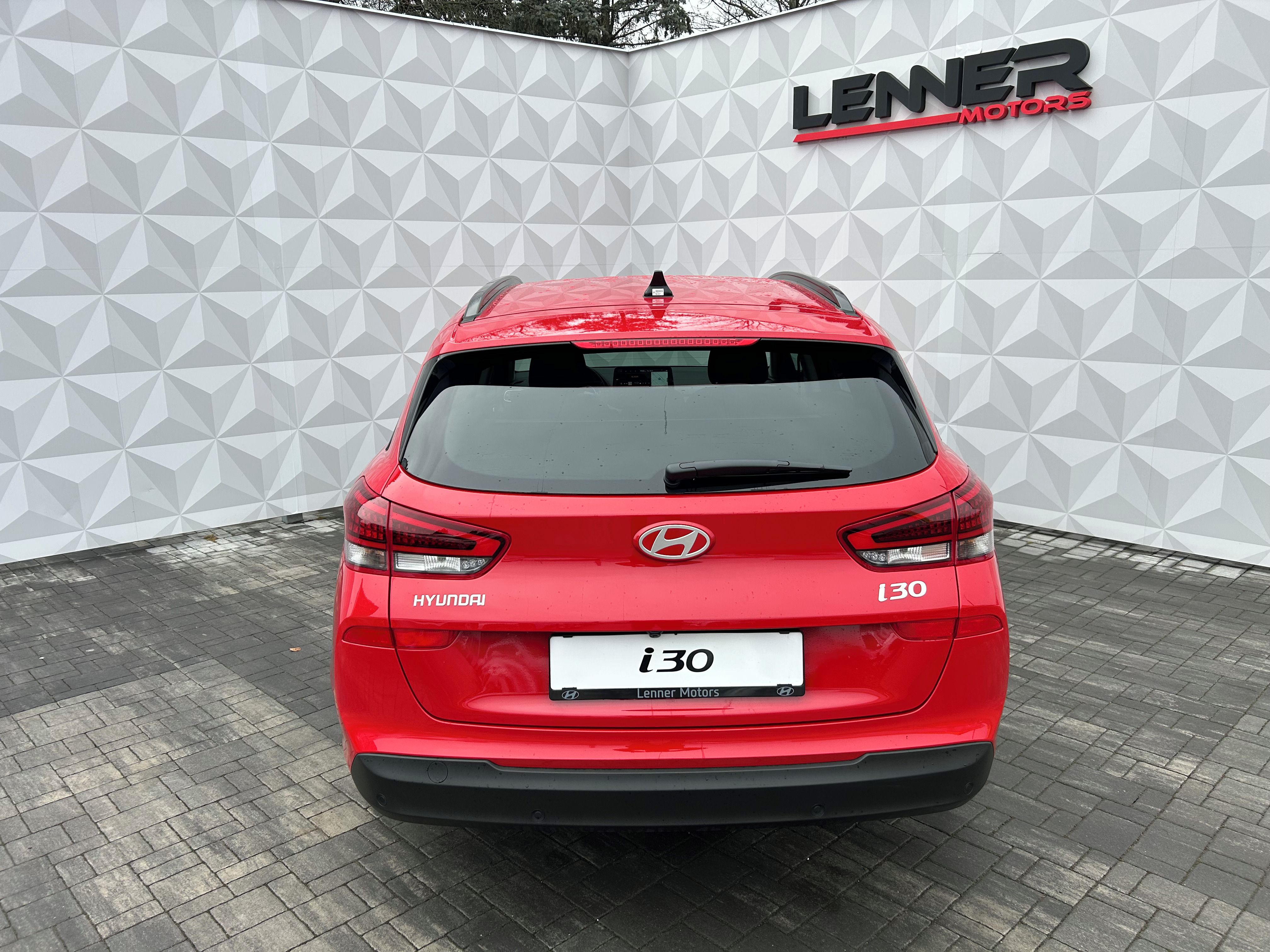 Hyundai i30, WG 1.6 T-GDi DCT GO Czech! - fotka 4