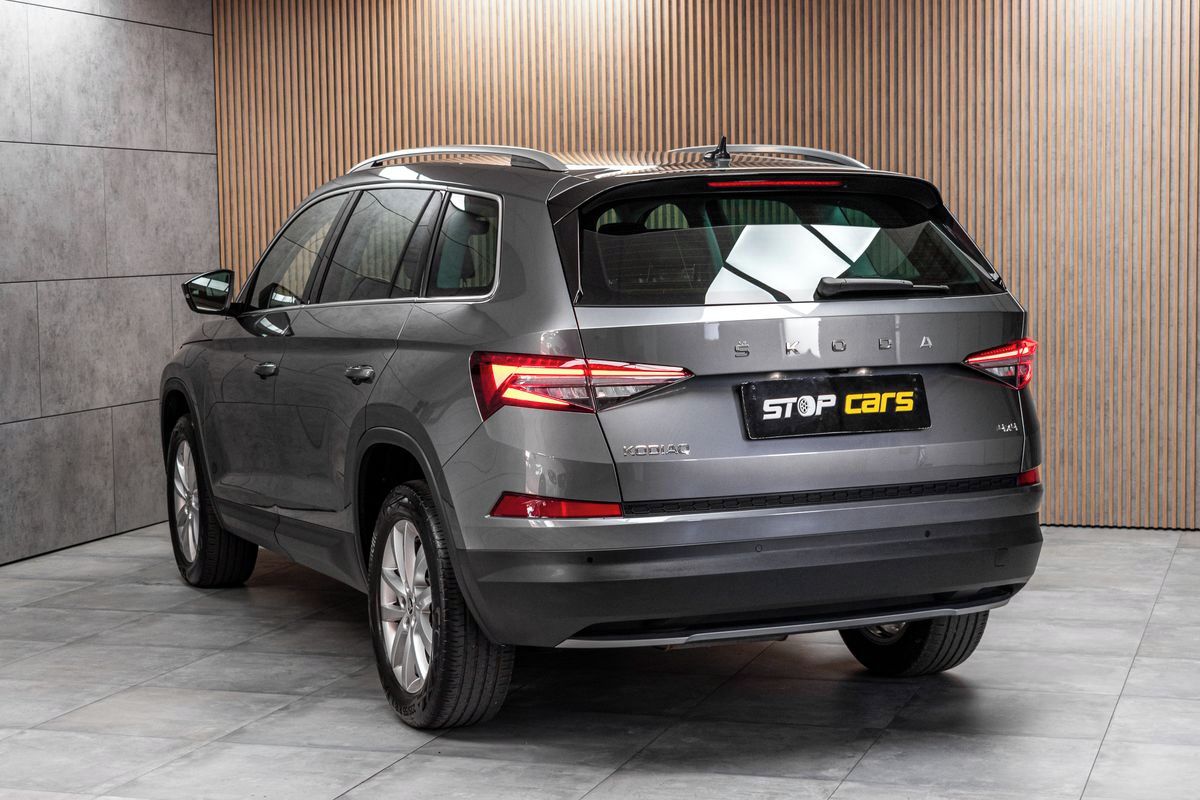 Škoda Kodiaq, 2.0 TDI 4x4*STYLE+*TAŽNÉ*ČR 1M - fotka 4