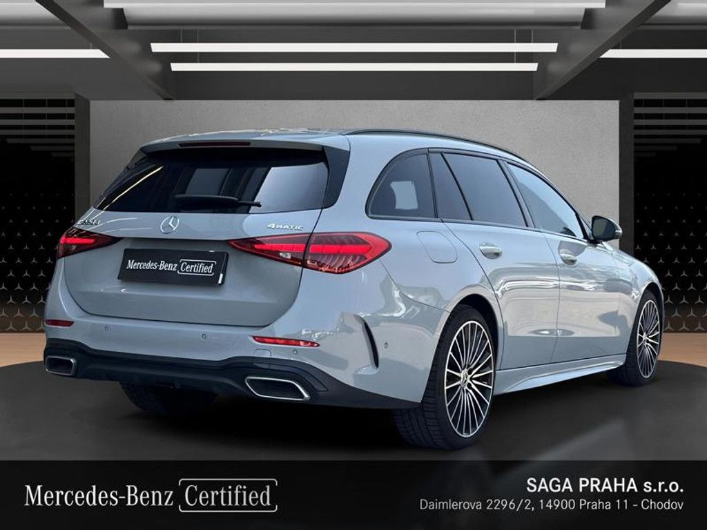Mercedes-Benz Třídy C, C-Třída 220 d 4MATIC kombi AMG - fotka 4