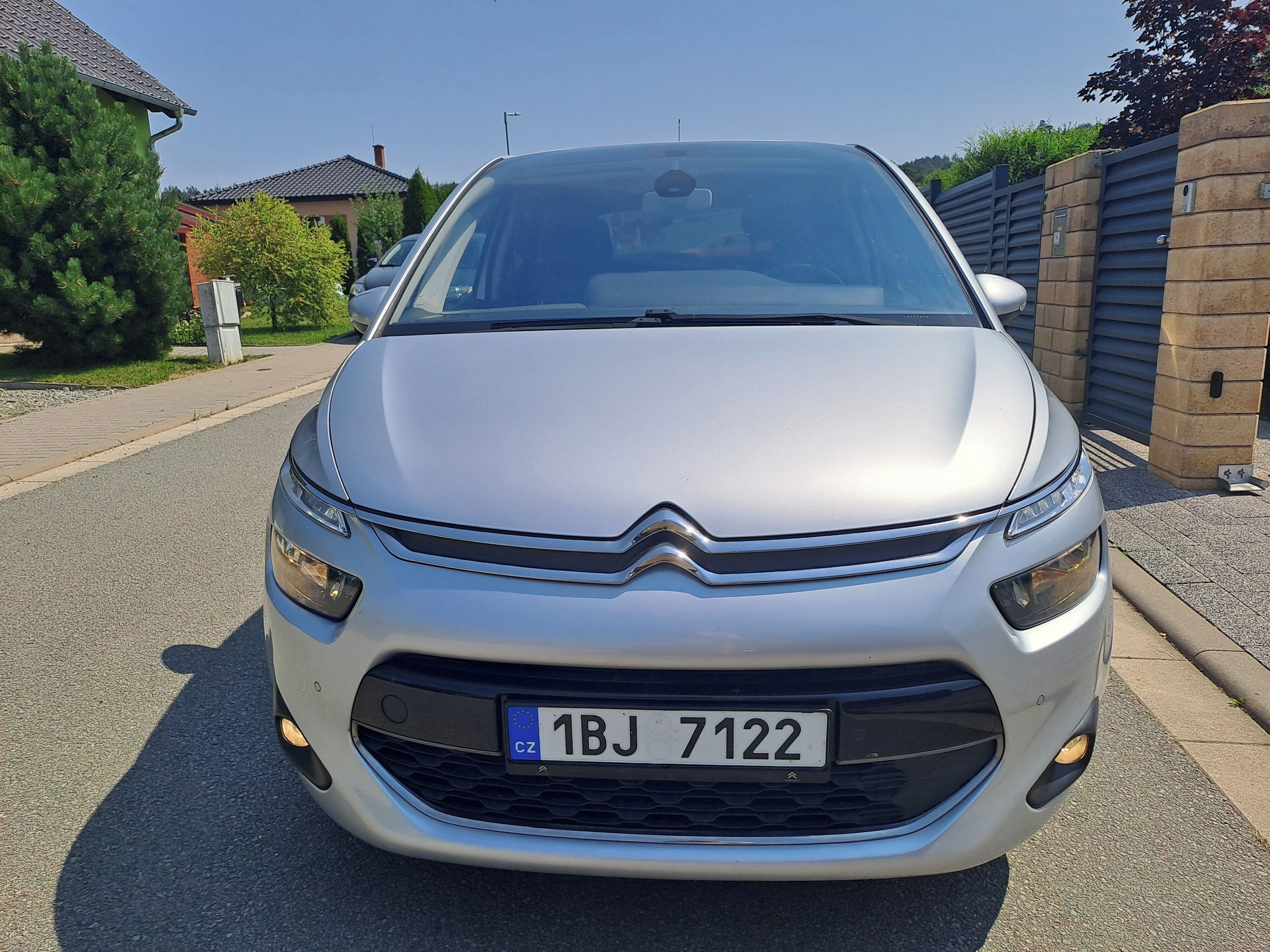 Citroën C4 Picasso, 1.MAJ,ČR,S.KNIHA,57400KM!!!! - fotka 4