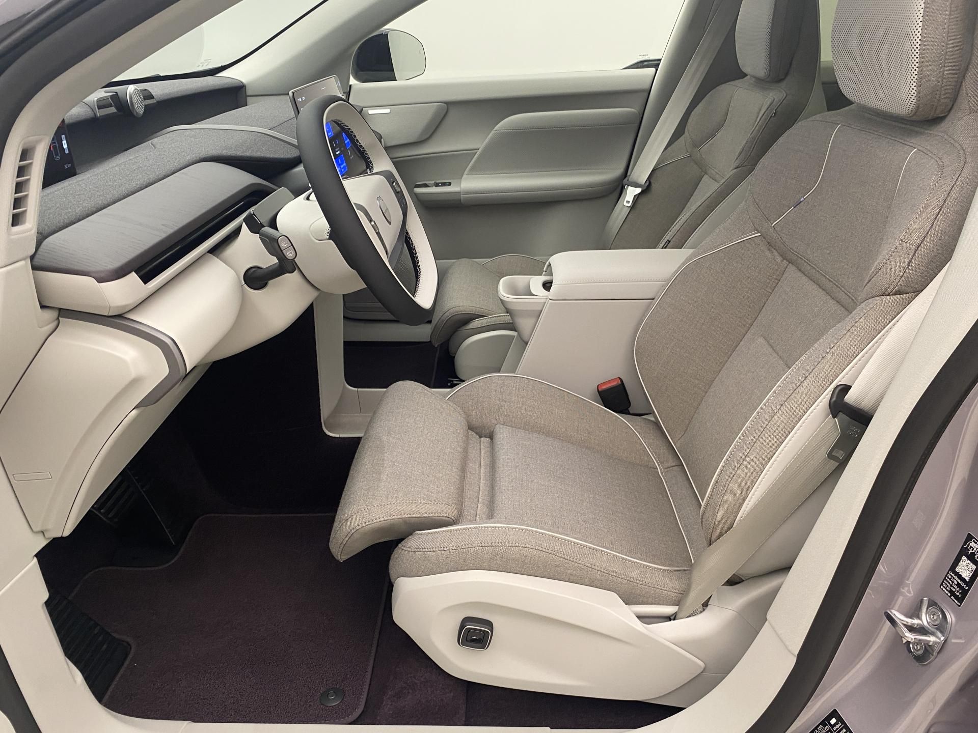 Volvo EX60, P10 AWD ELECTRIC ULTRA - fotka 3