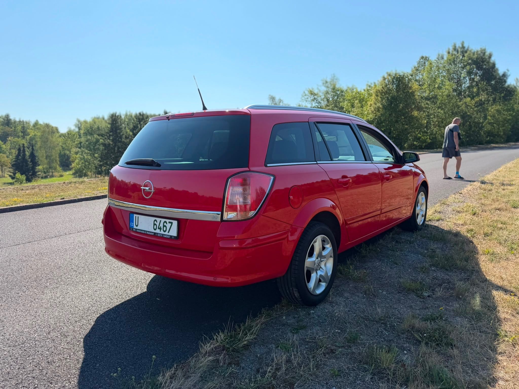 Opel Astra, 1.8 i automat,combi - fotka 6