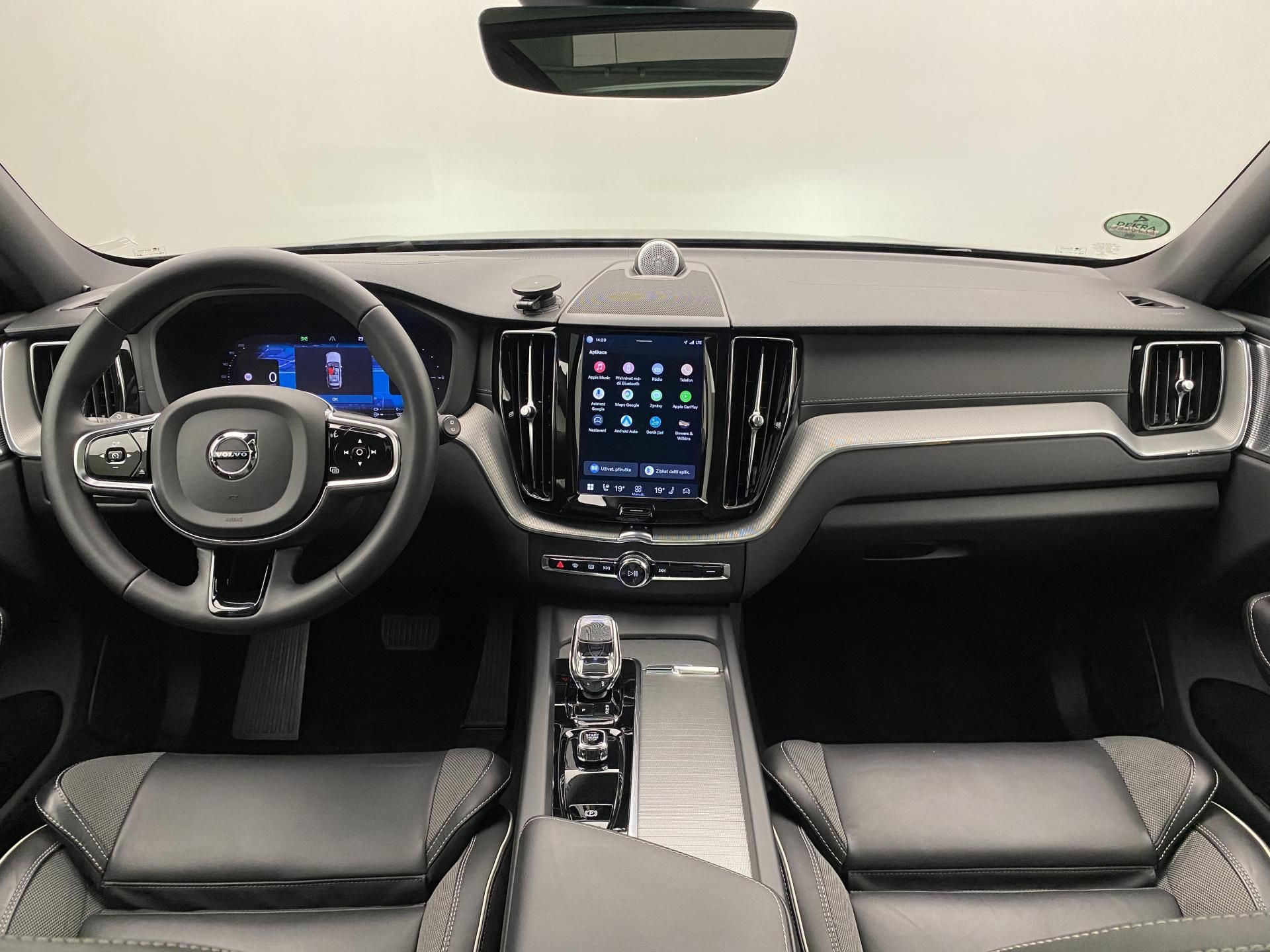Volvo XC60, AWD POLESTAR AUT CZ 1.maj - fotka 2