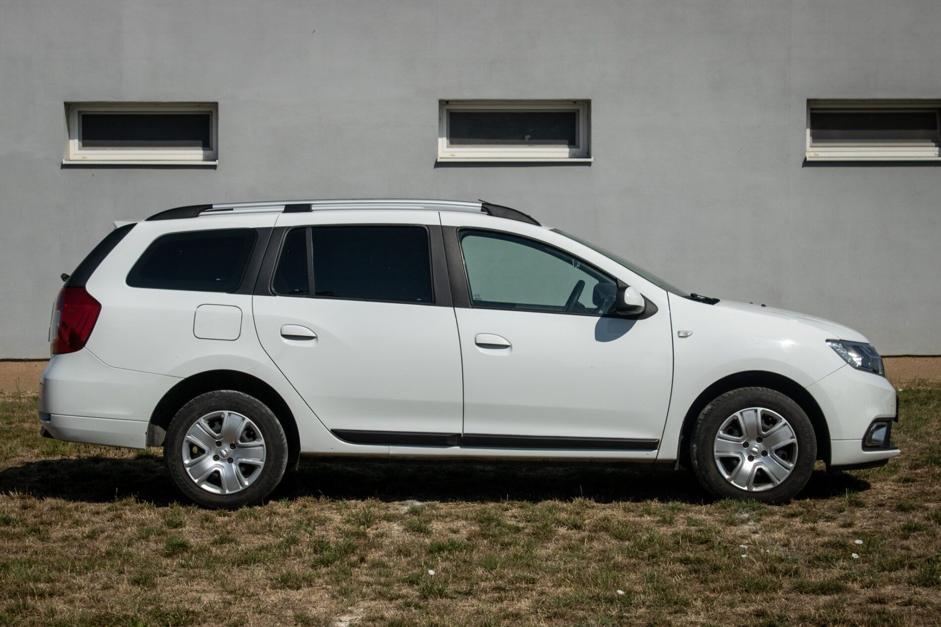 Dacia Logan - fotka 6