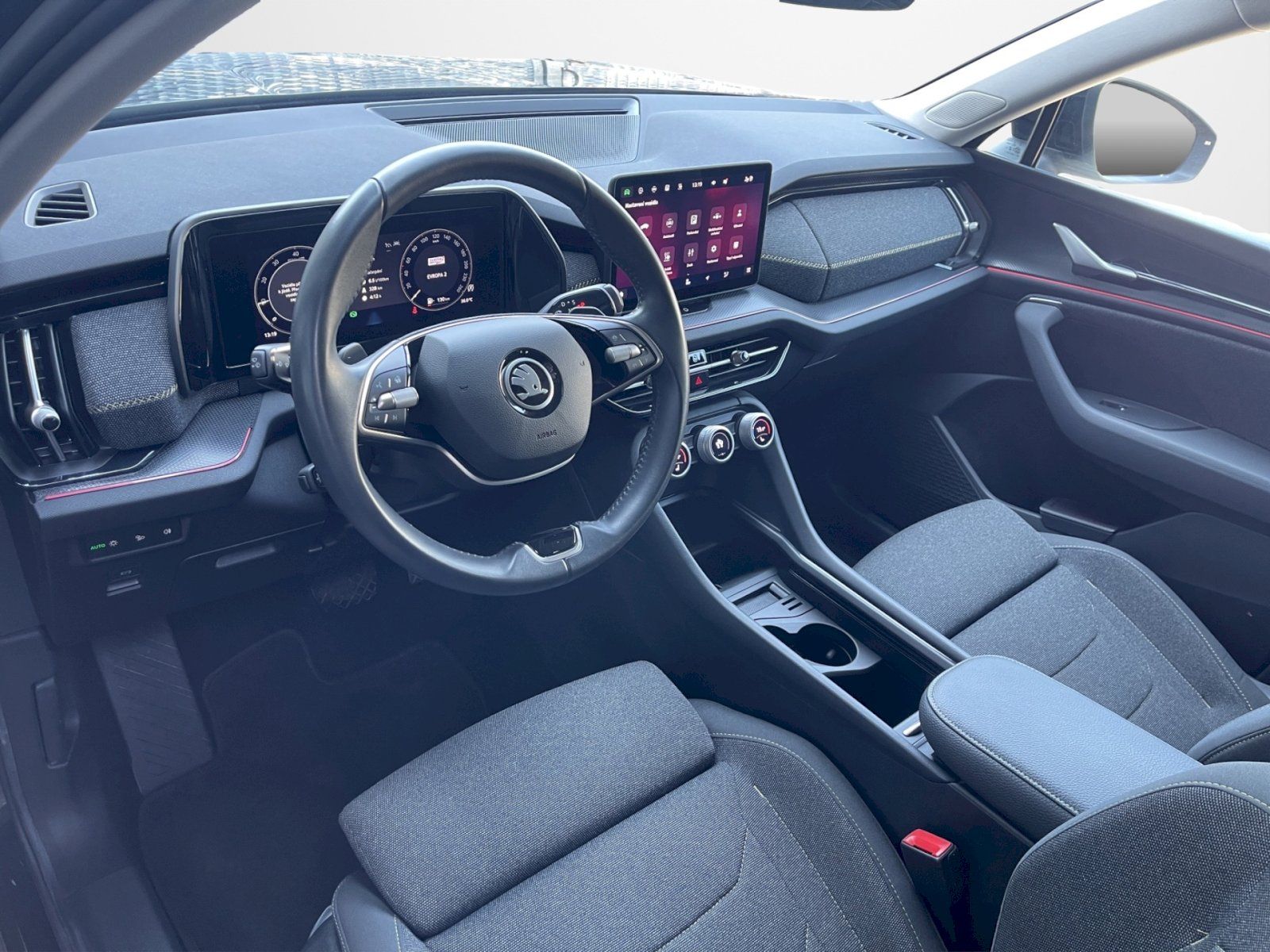 Škoda Kodiaq, 2.0 TDI 110 kW DSG Selection - fotka 5