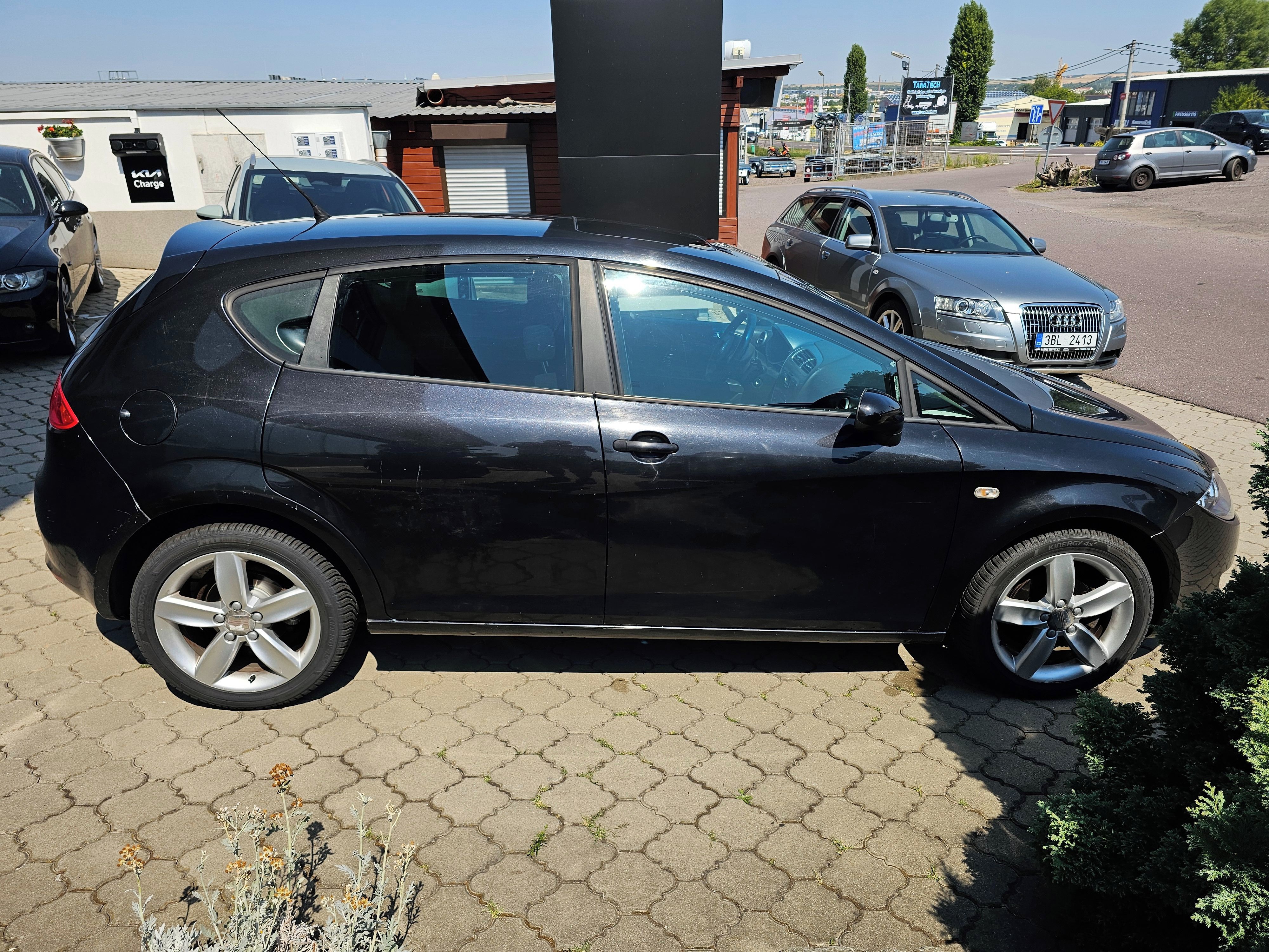 Seat Leon, 1.9 TDI 77 kW Automat - fotka 6