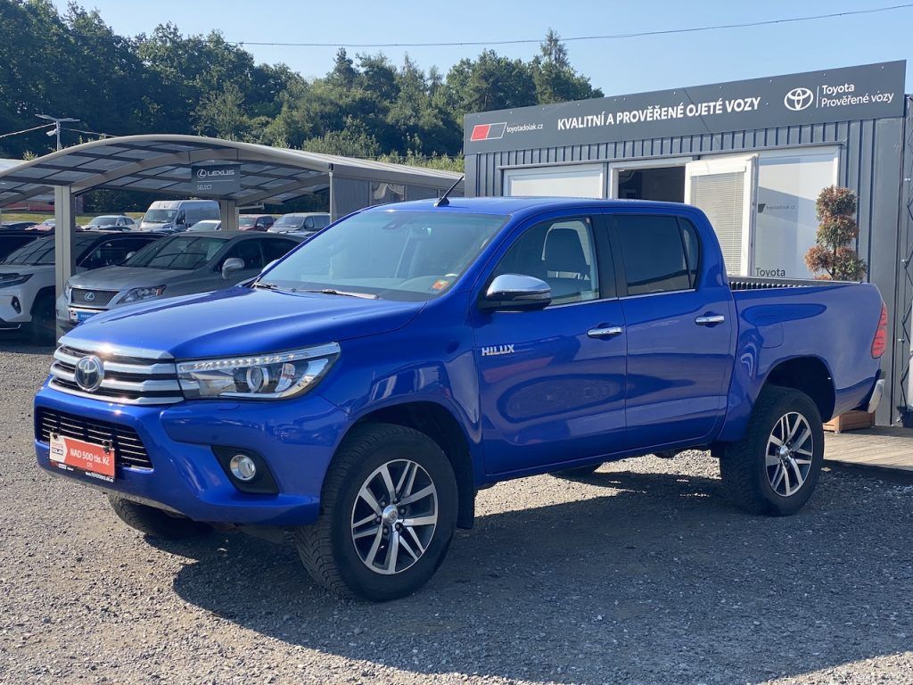 Toyota Hilux, 2.4D, ČR, Executive, DPH - fotka 4