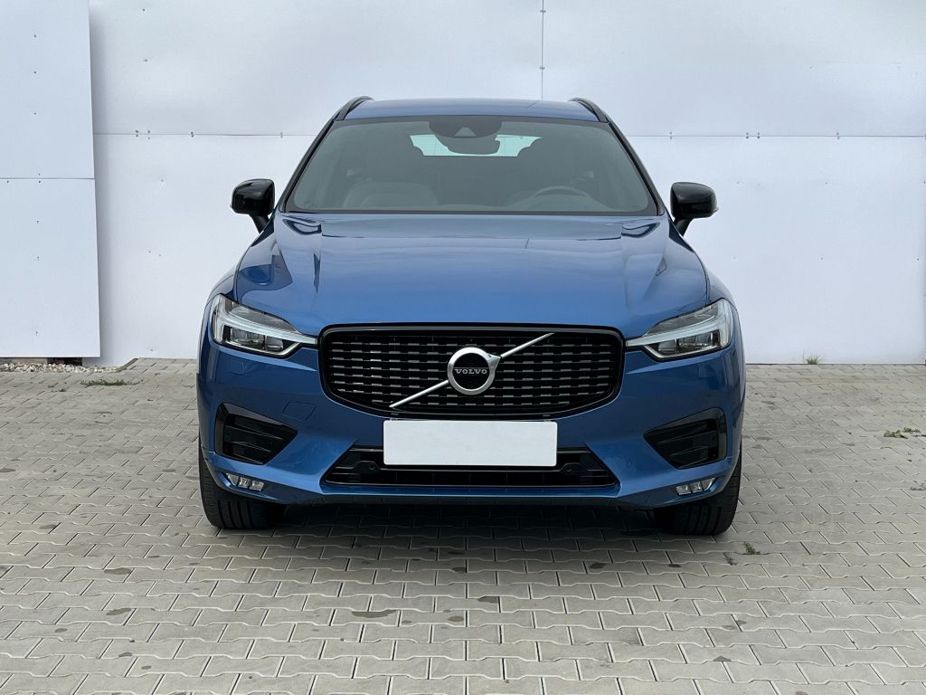 Volvo XC60, R-Design B5 AWD 184kW - fotka 3