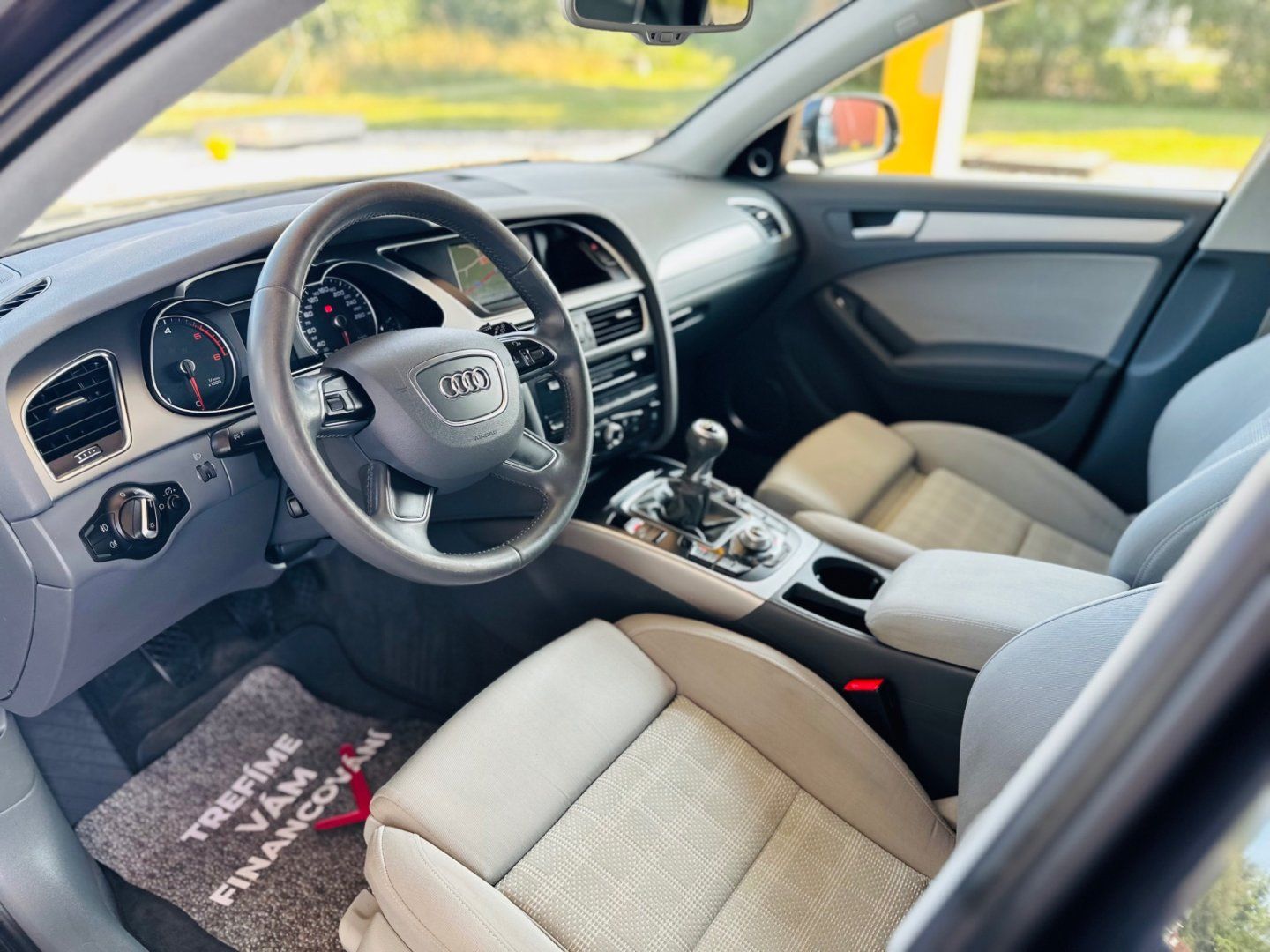 Audi A4 Avant, 2.0TDi NAVI,B&O,SERVIS AUDI - fotka 6