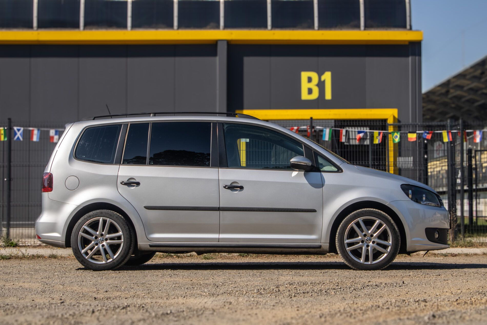 Volkswagen Touran - fotka 4