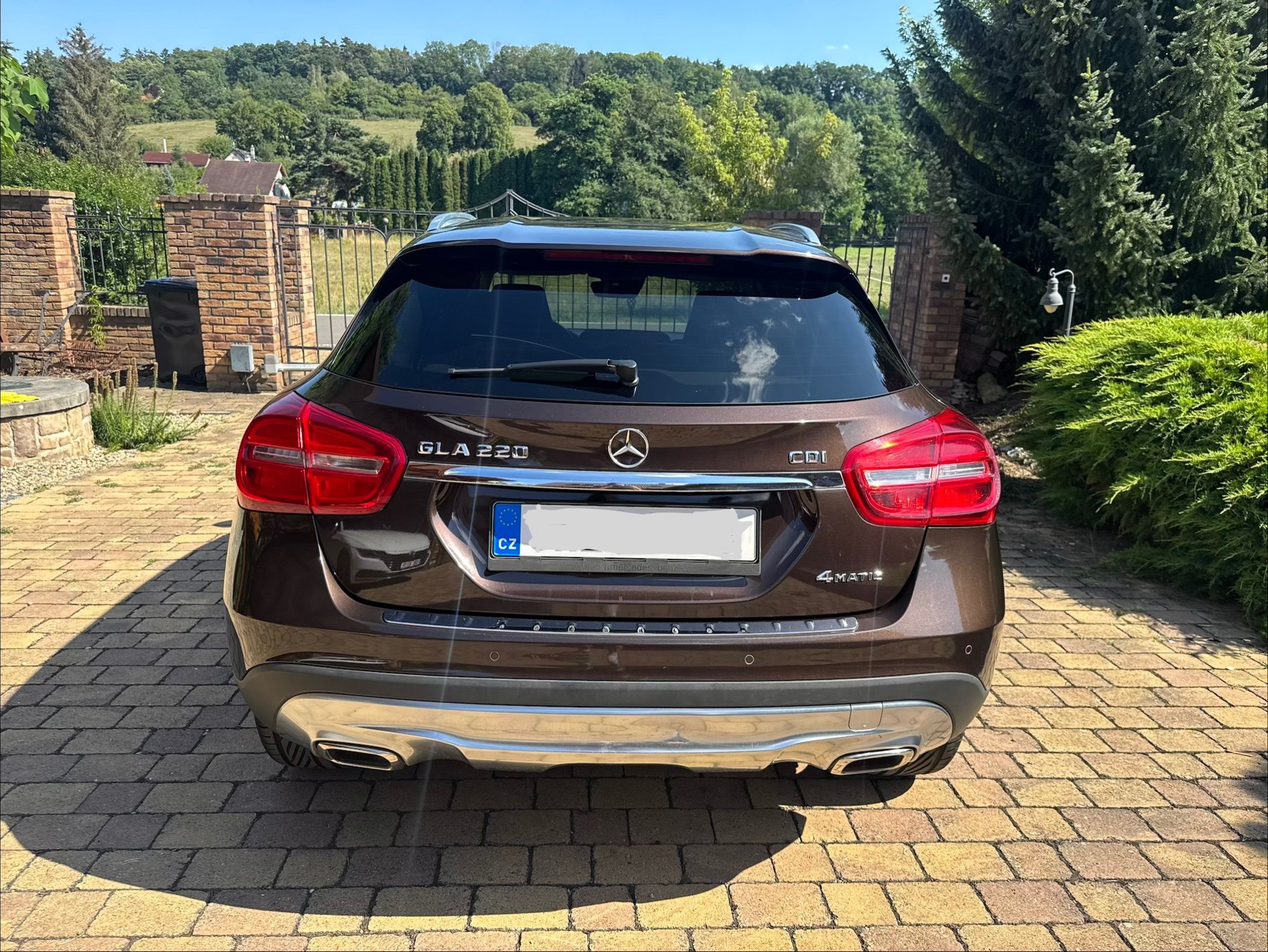 Mercedes-Benz GLA, 220CDI 4 MATIC Čr plný servis - fotka 5