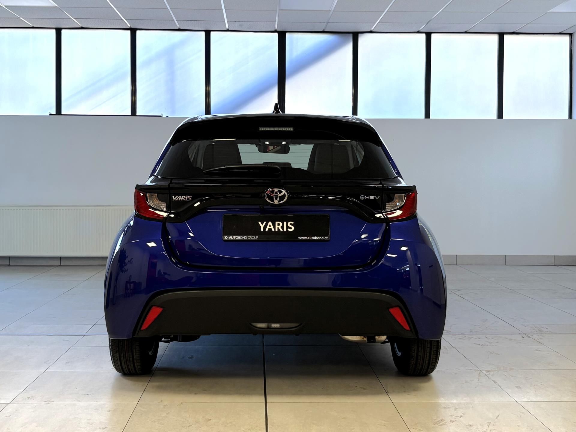 Toyota Yaris, Comfort, 1.5L. HEV, e-CVT - fotka 4