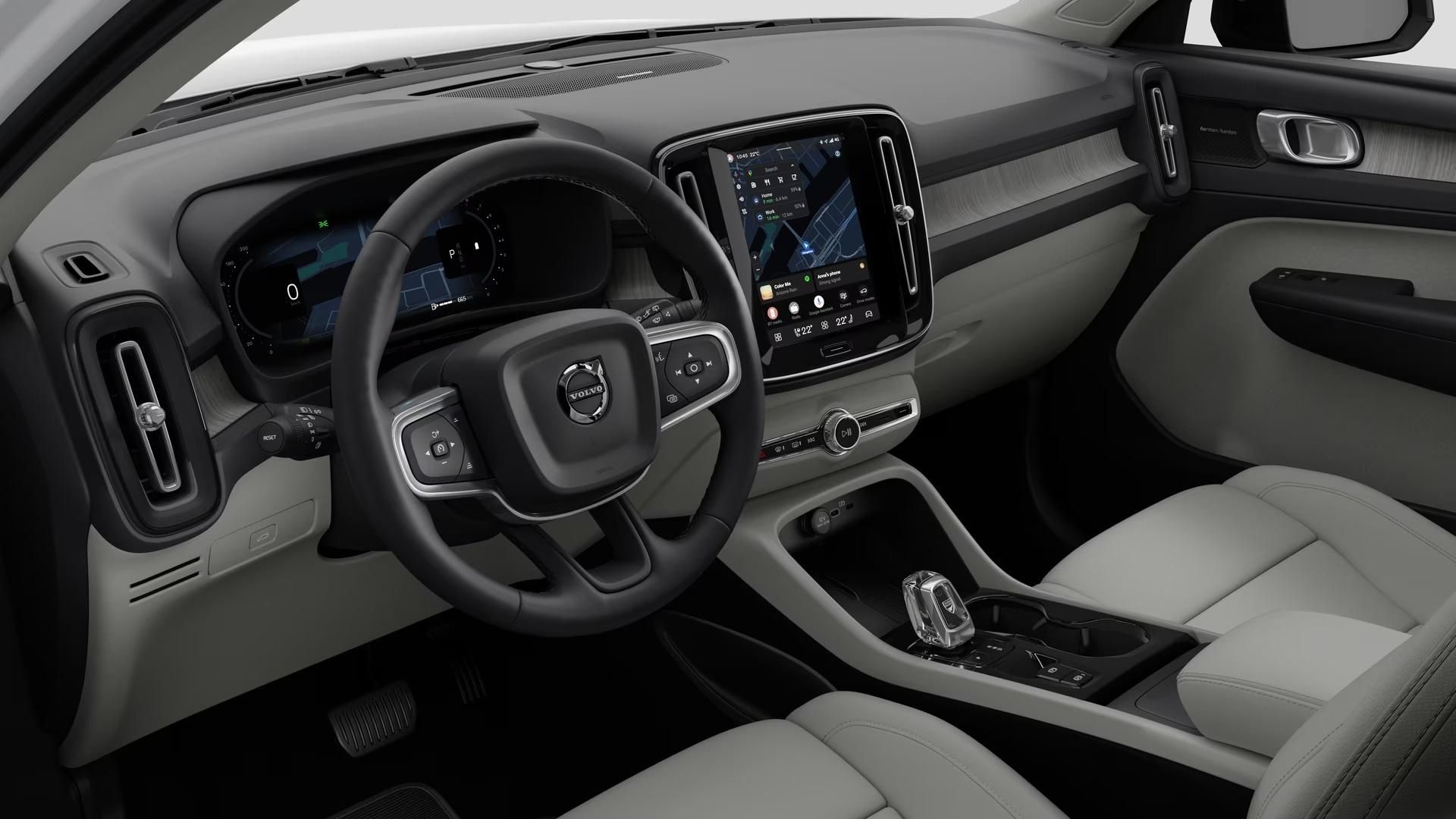 Volvo XC40, B3 AUT DARK PLUS - fotka 3