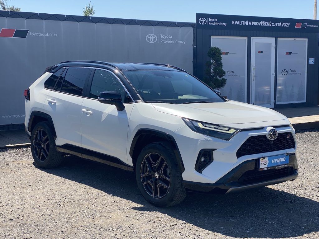 Toyota Rav4, 2.5HEV, ČR-1m, GR Sport, 4x4