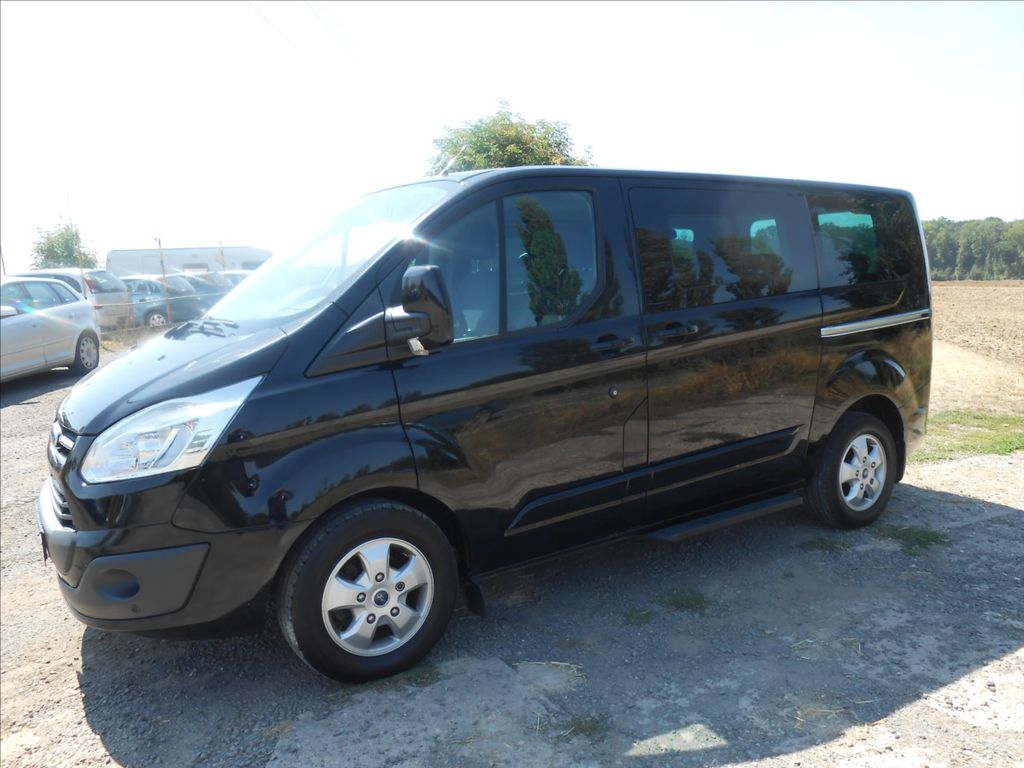 Ford Tourneo Custom, 2,0 TDCi 125kW 8 Míst.Historie