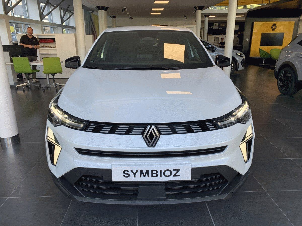 Renault Symbioz, Evolution mild hybrid 140 - fotka 2
