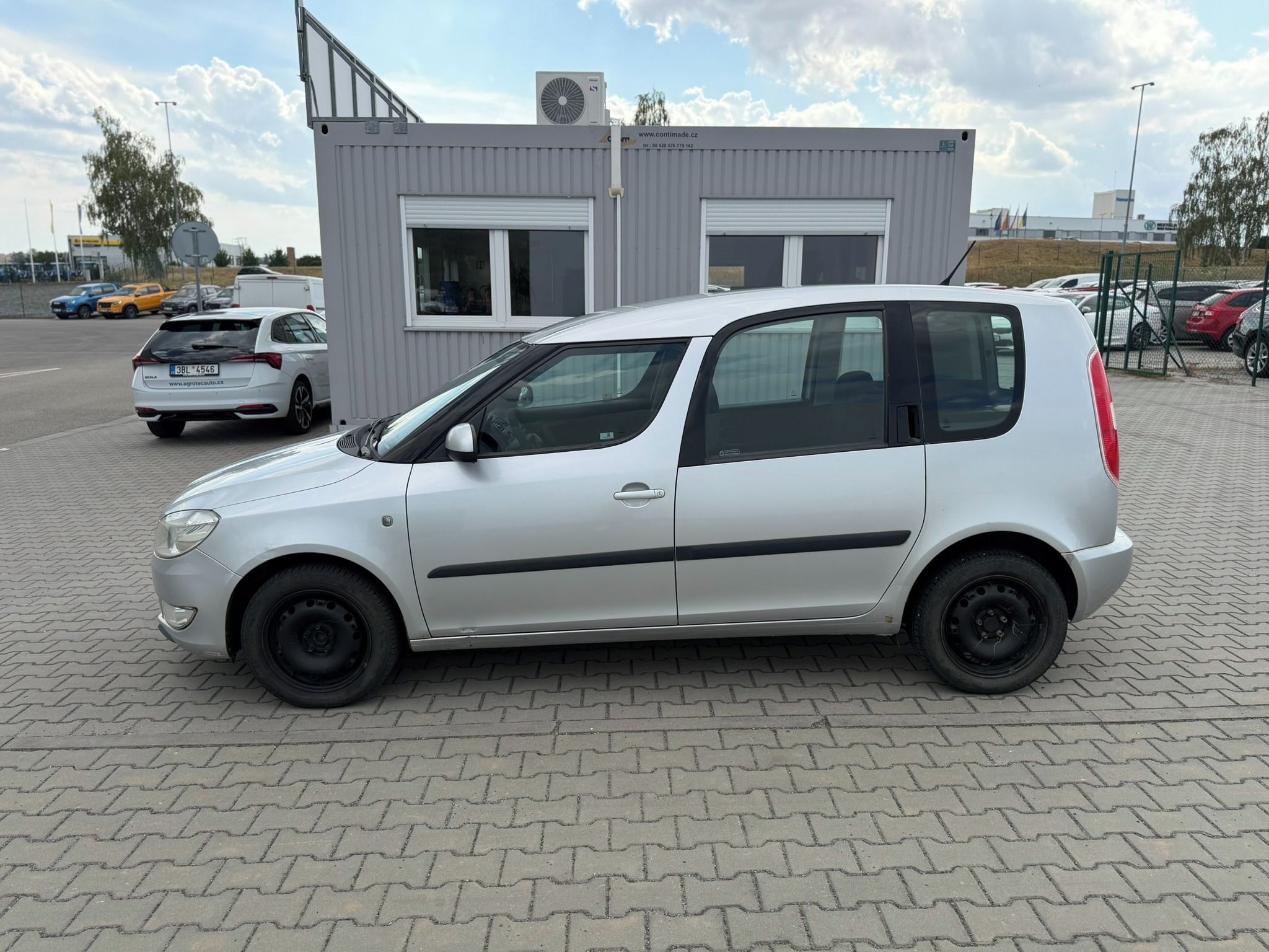 Škoda Roomster, 1.6 TDI 77kW Ambition - fotka 4