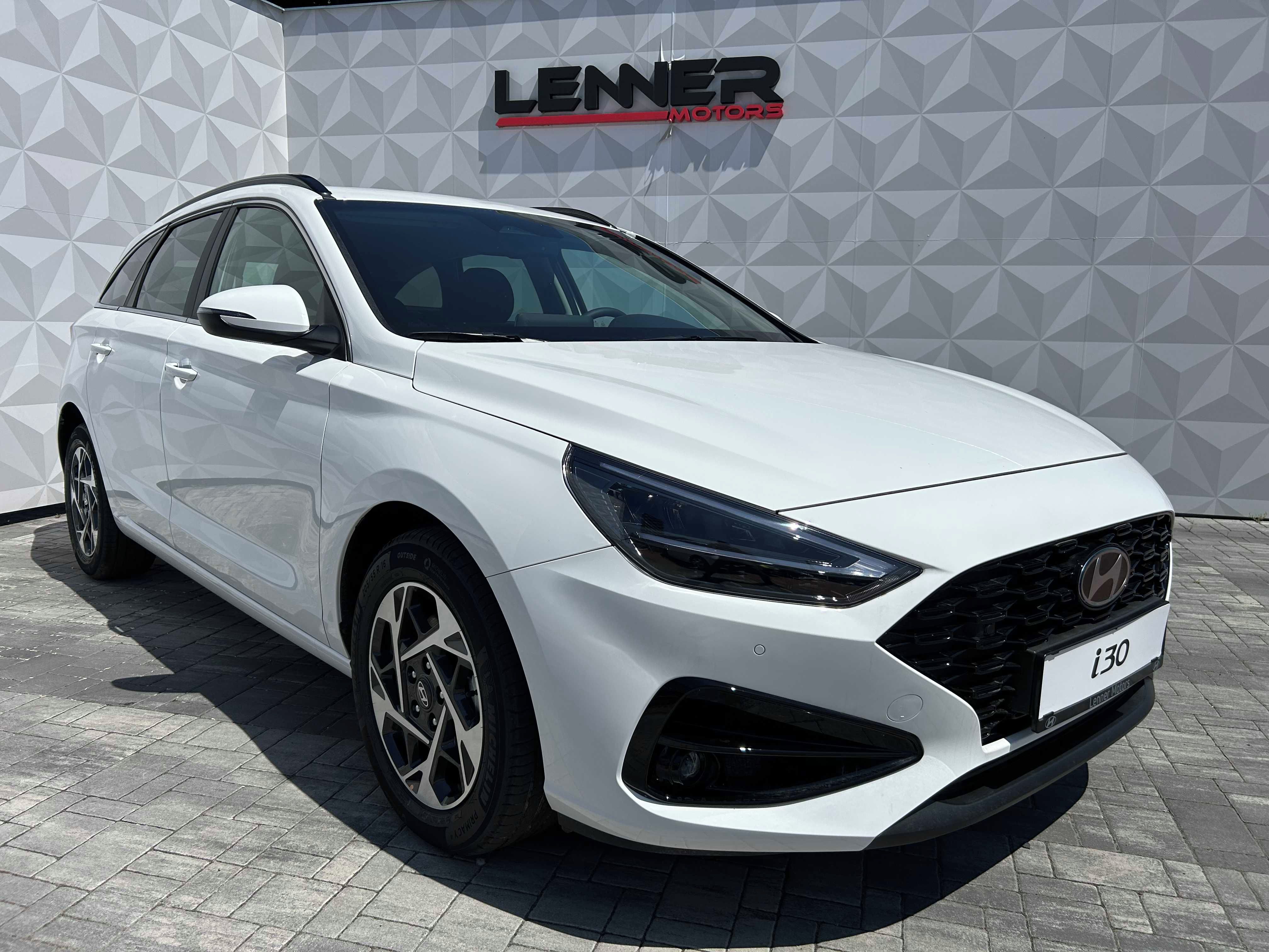 Hyundai i30, WG 1.6 T-GDi DCT GO Czech! - fotka 5