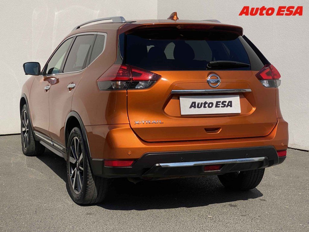 Nissan X-Trail, 2.0 dCi 4x4,navi - fotka 6