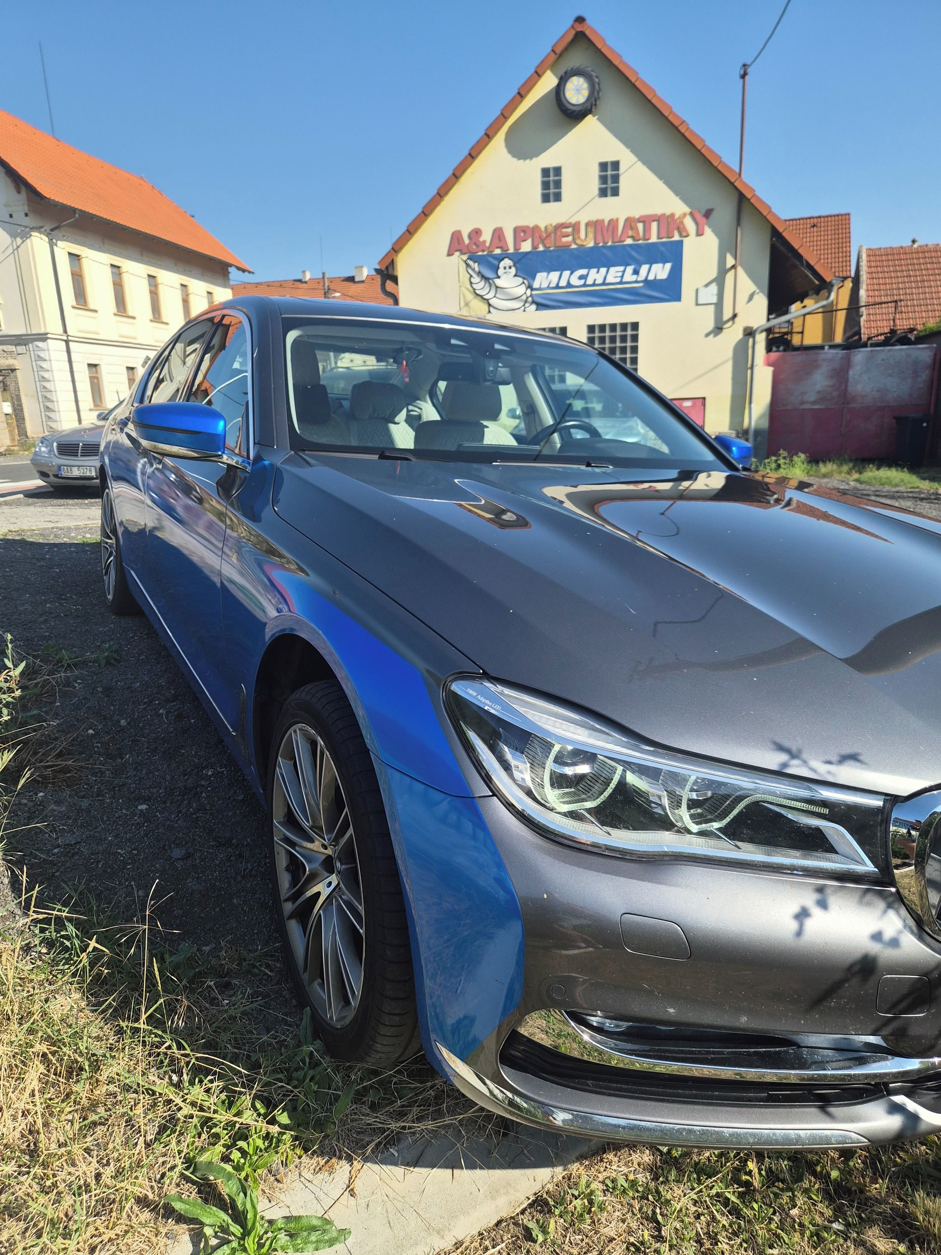 BMW Řada 7, 740D xdrive