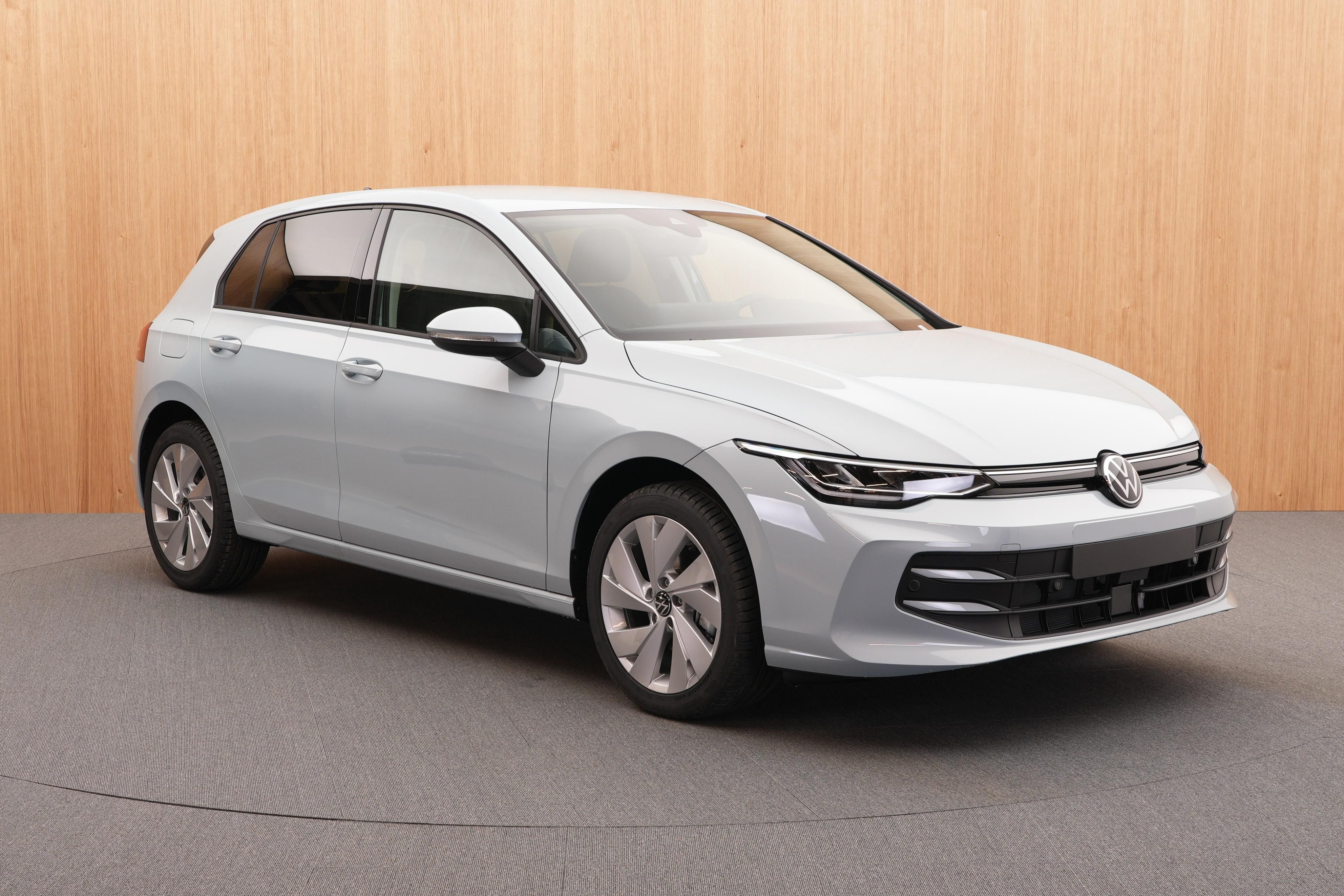 Volkswagen Golf Variant, Limited 1.5 eTSI mHEV DSG - fotka 6
