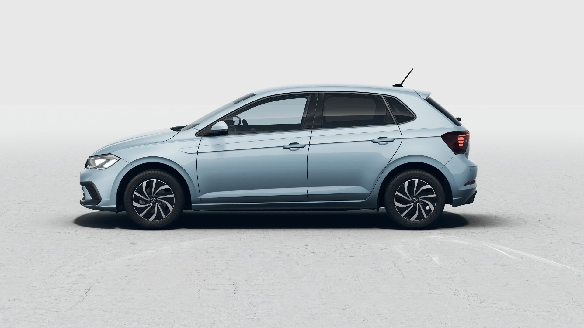 Volkswagen Polo, Polo Love 1,0 TSI 70 kW 7DSG - fotka 2