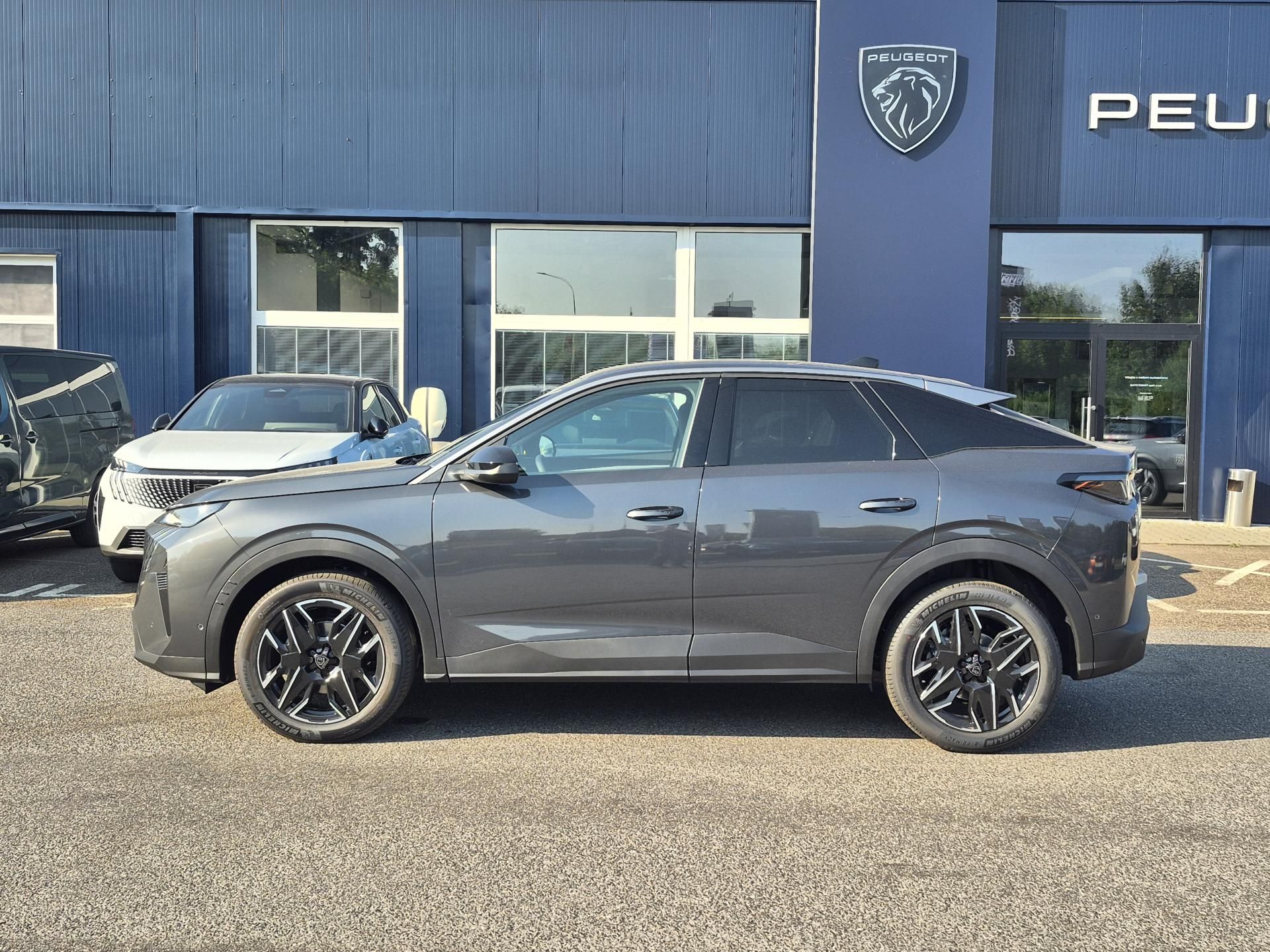Peugeot 3008, ALLURE Hybrid 145 e-DCS6 - fotka 2