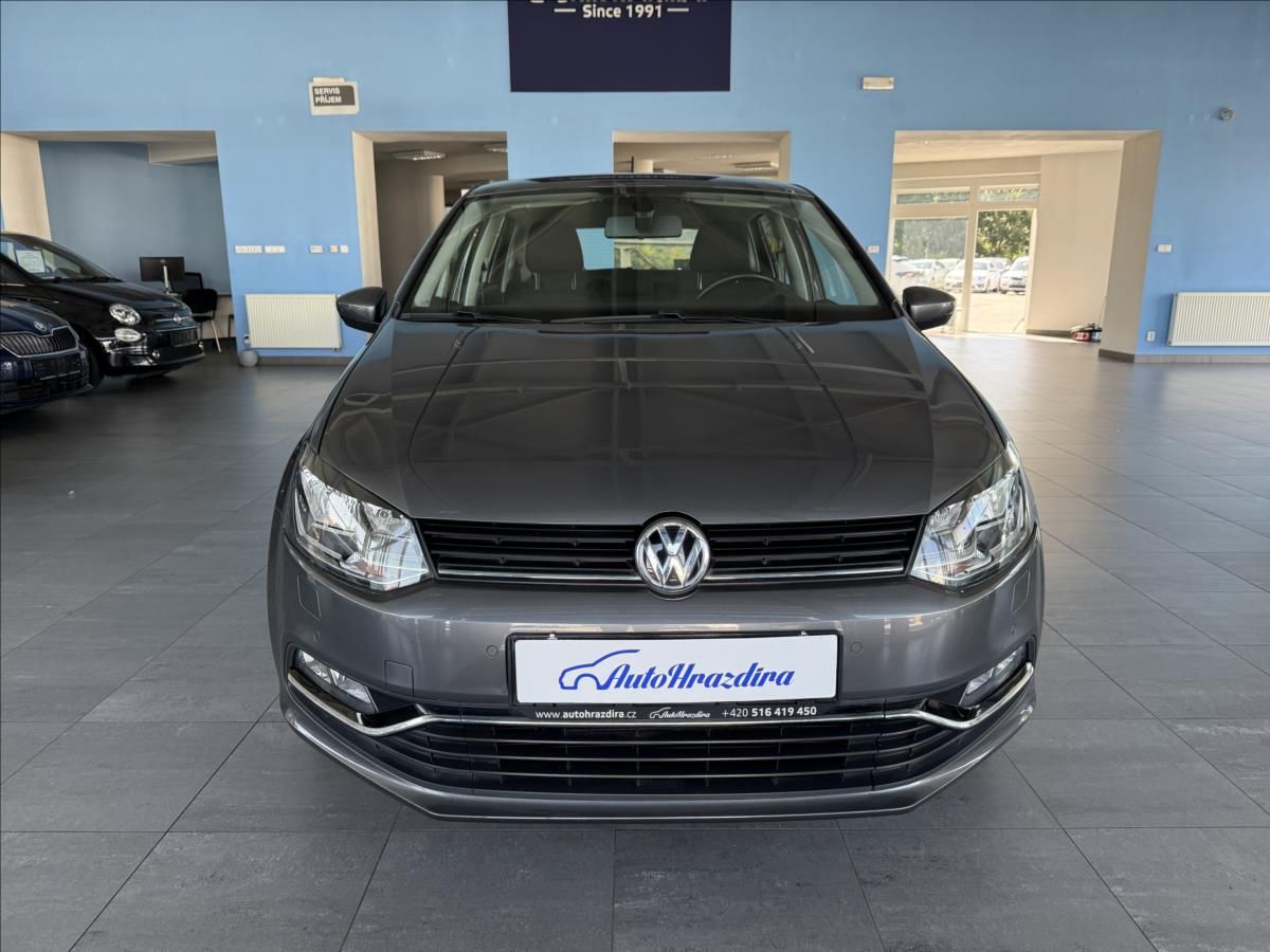 Volkswagen Polo, 1,2   TSI 66KW,HIGHLINE,1.MAJ - fotka 2