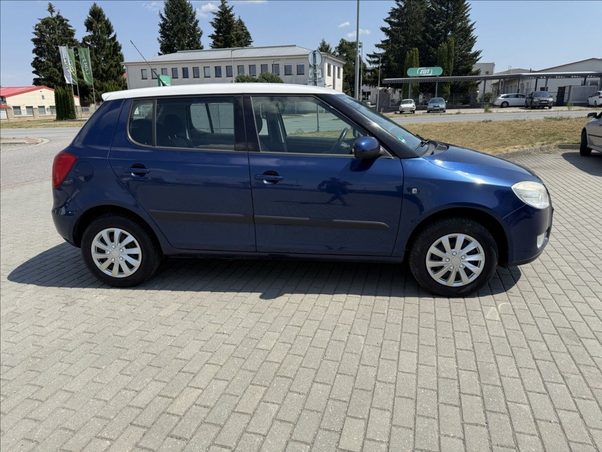Škoda Fabia, 1,4 i 16v Klima, po STK - fotka 5