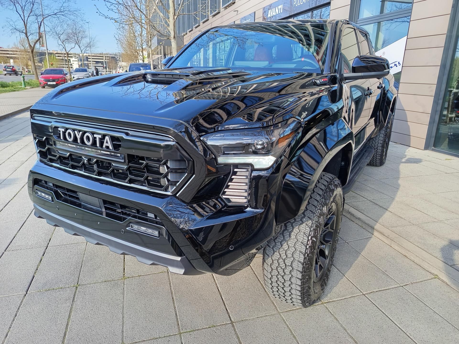 Toyota Tacoma, TRD PRO, na cestě do ČR - fotka 2