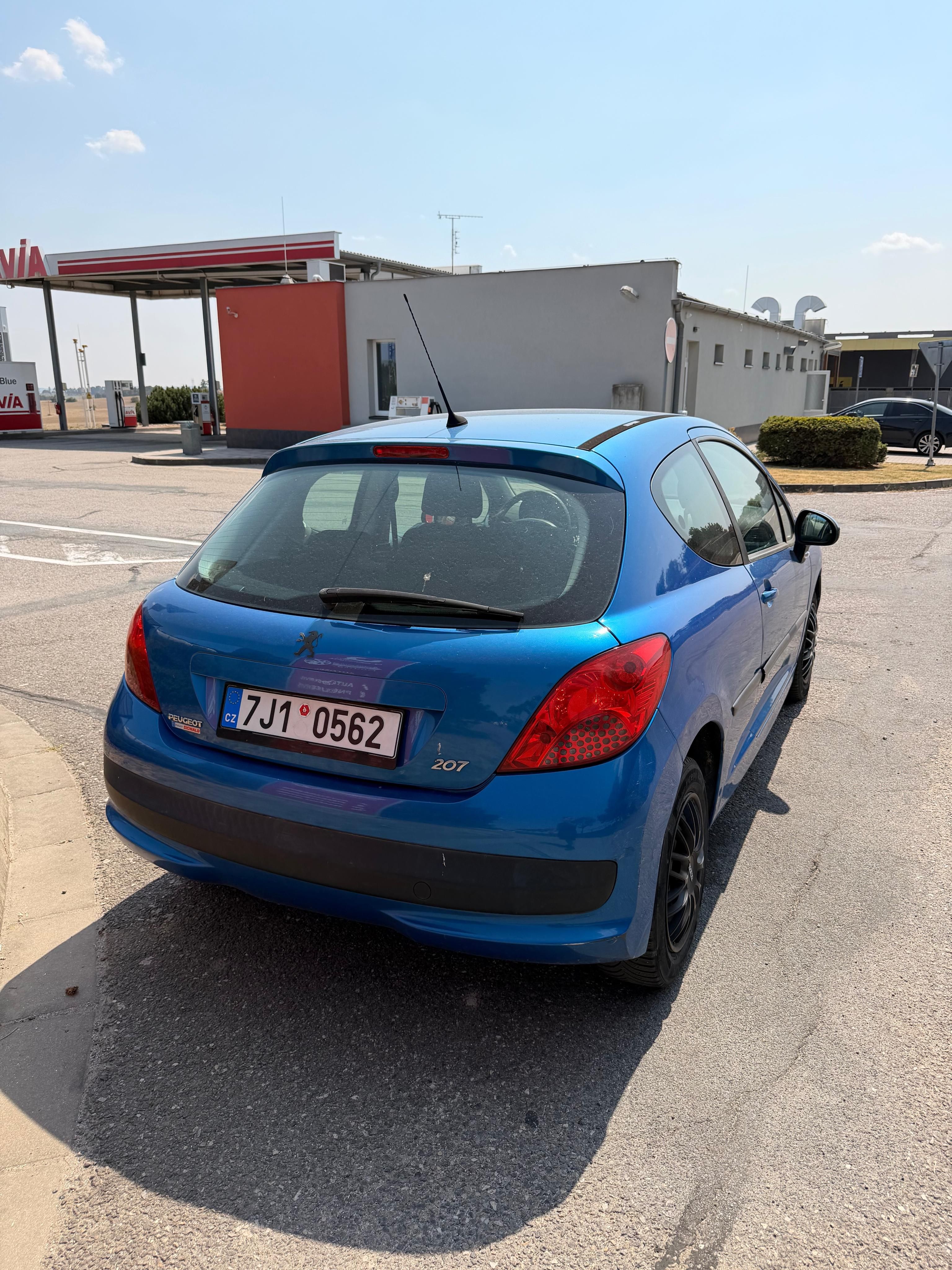 Peugeot 207, 1.4i - fotka 3