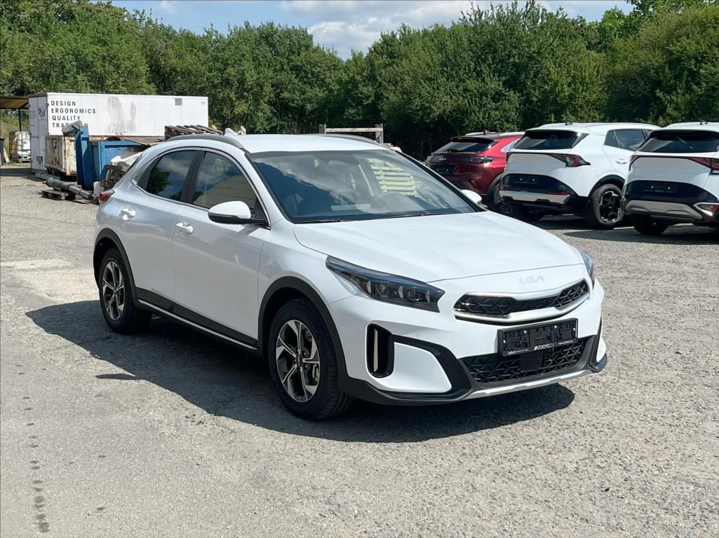 Kia XCee´d, 1,6 T-GDI 7DCT EXCLUSIVE - fotka 3