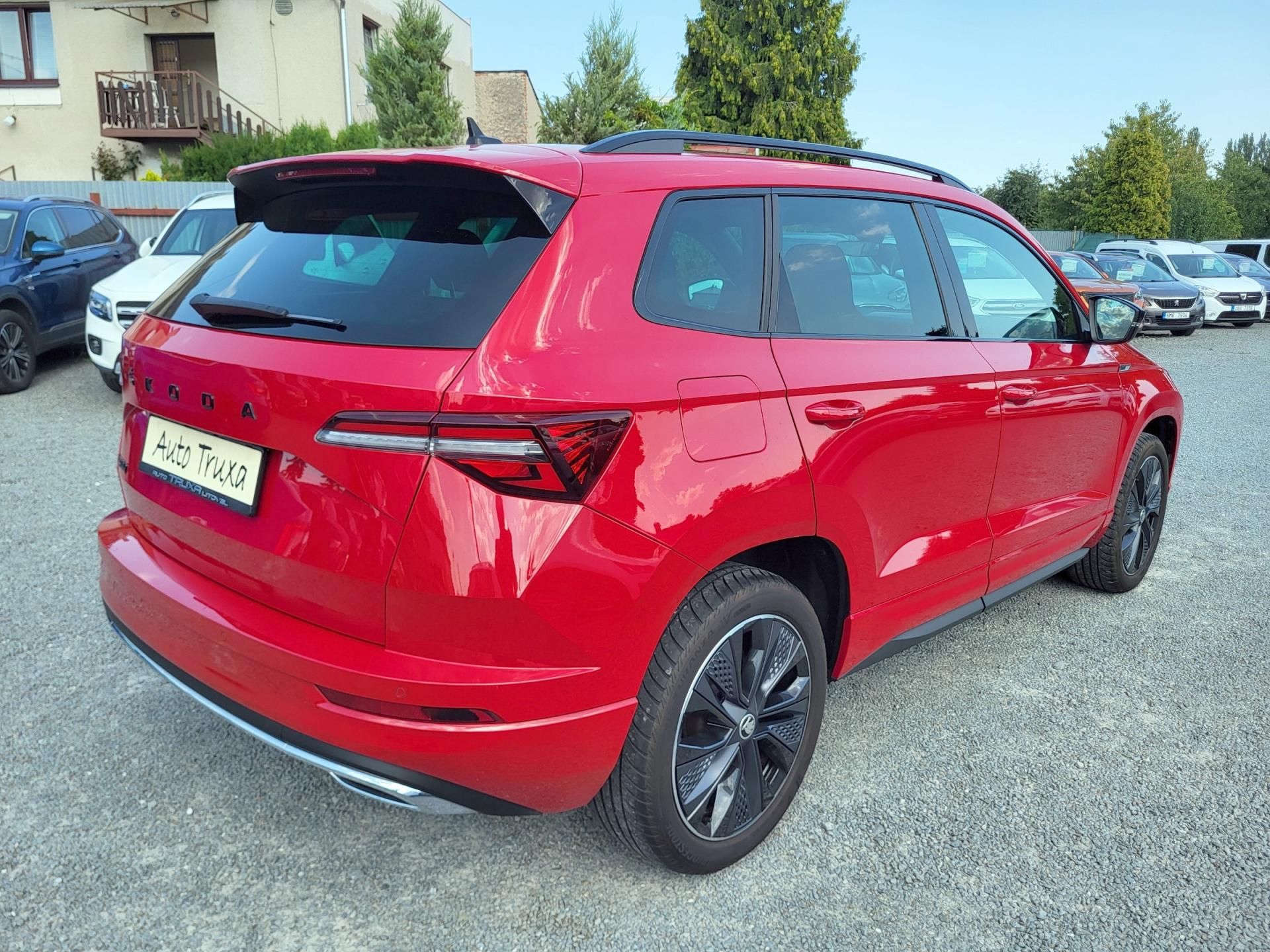 Škoda Karoq, 1.5 TSI 110kW DSG SPORTLINE - fotka 4