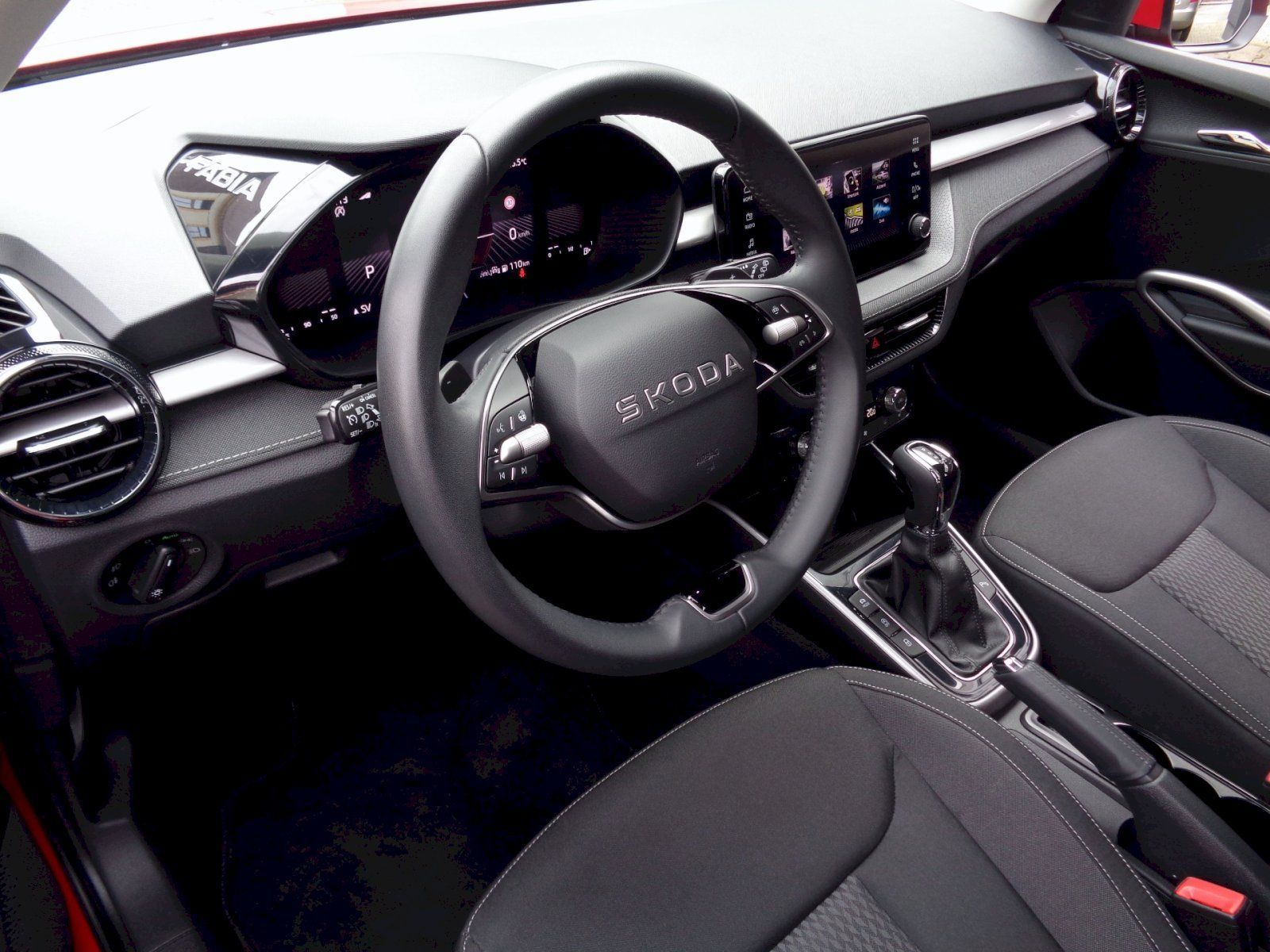 Škoda Fabia, 1.0 TSI 85kW DSG Top Selection - fotka 5