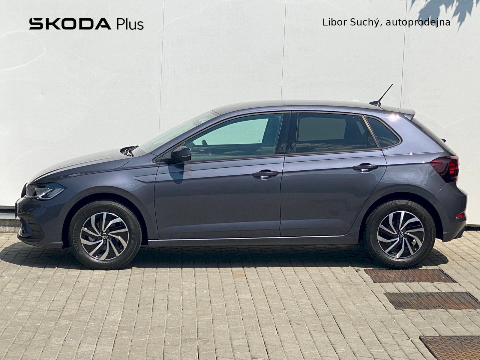 Volkswagen Polo, Love 1.0 TSI 70 kW 5M - fotka 3