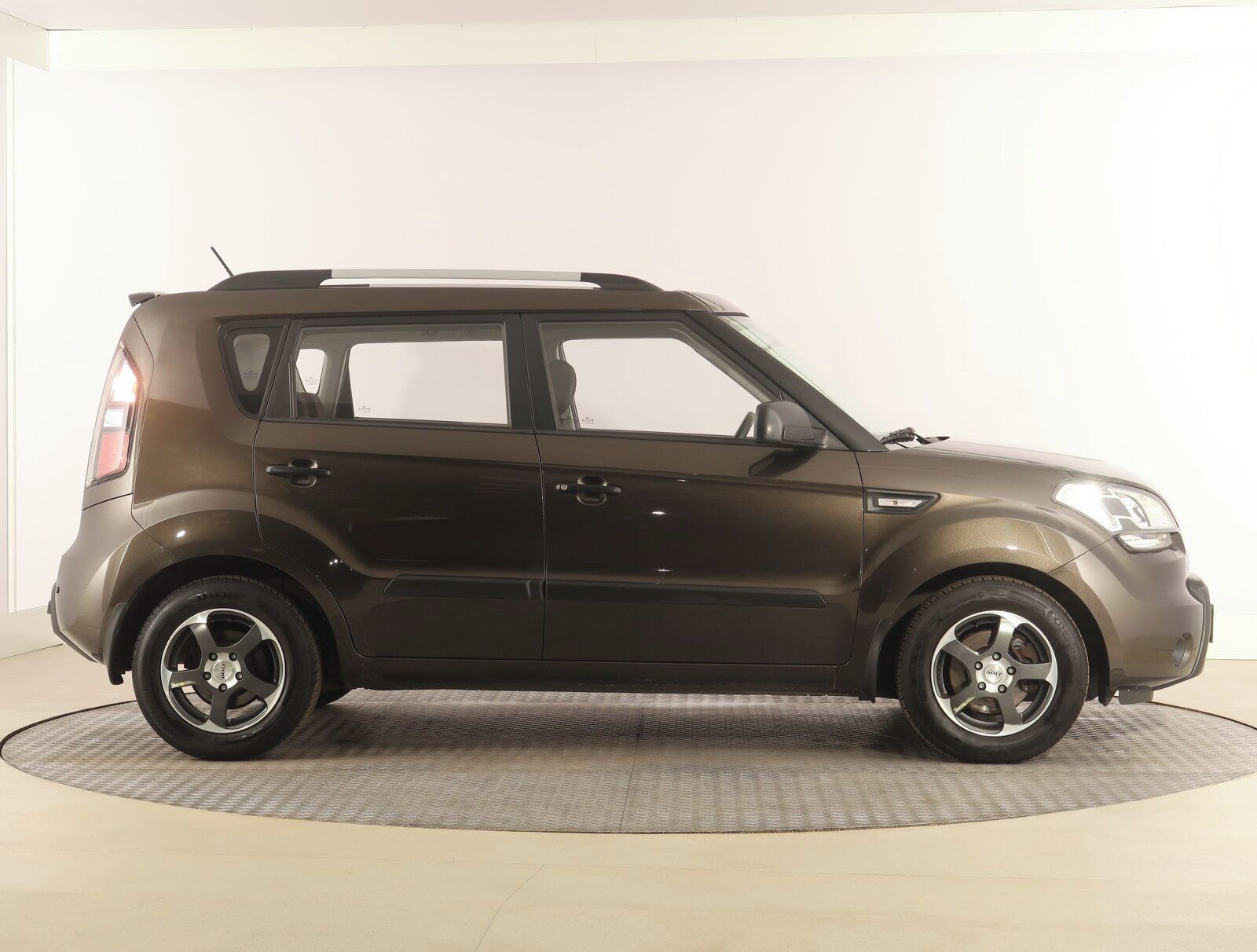 Kia Soul, 1.6 CVVT, Park. senzory - fotka 6